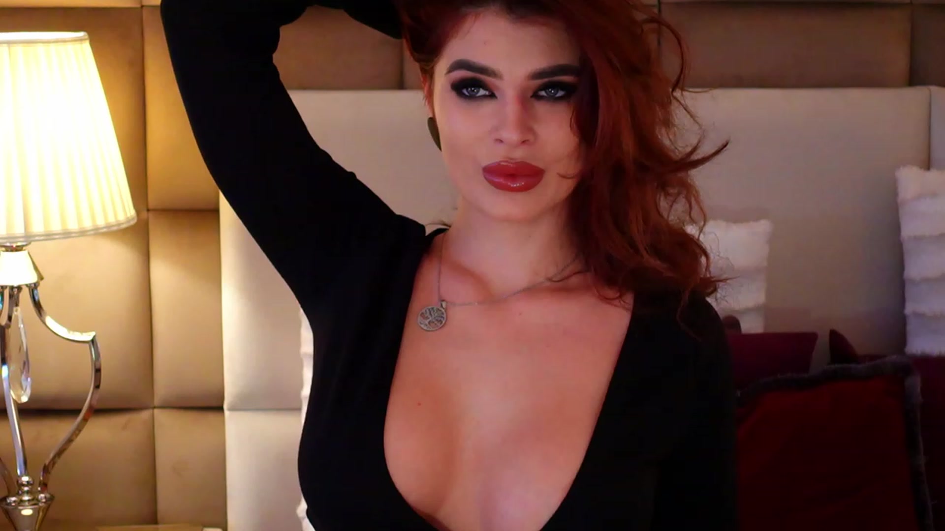 Gallery image thumbnail from JessicaEvy's myfreecams stream on, 12/10/2022, 08:31 image 2 of 20