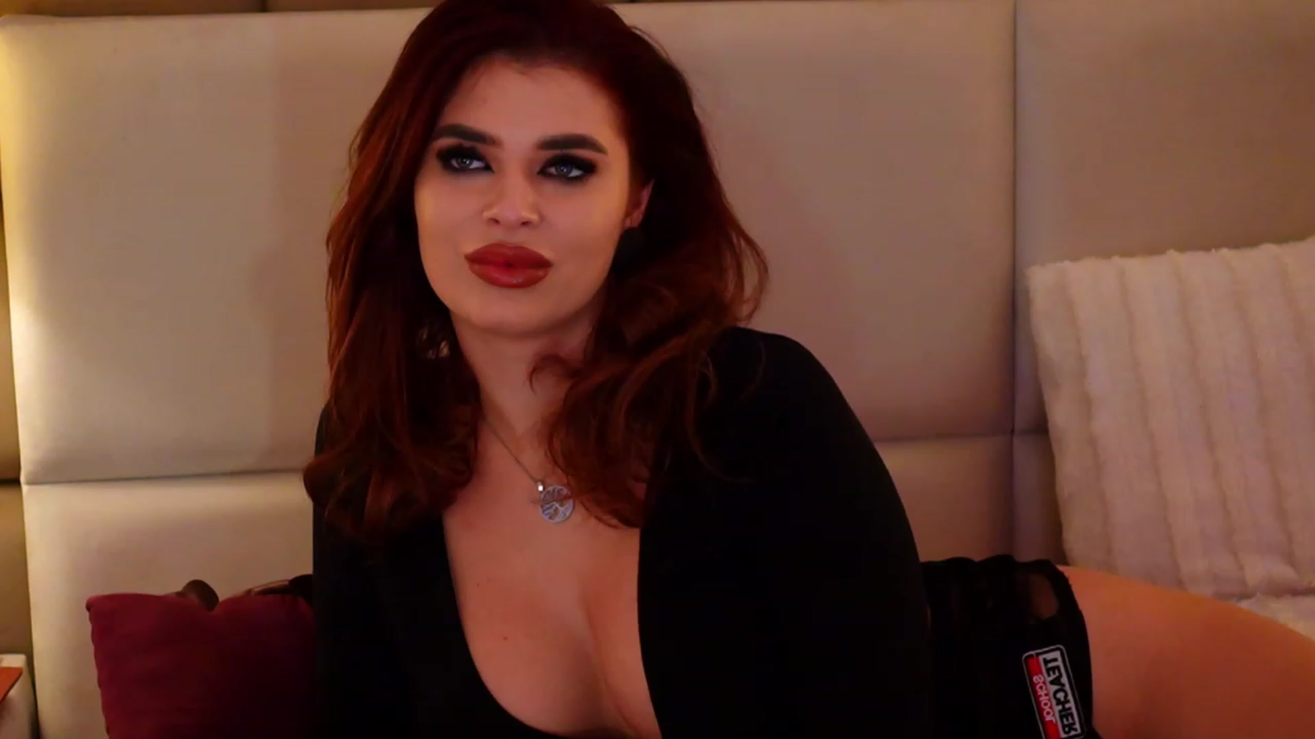 Gallery image thumbnail from JessicaEvy's myfreecams stream on, 12/10/2022, 13:59 image 18 of 20