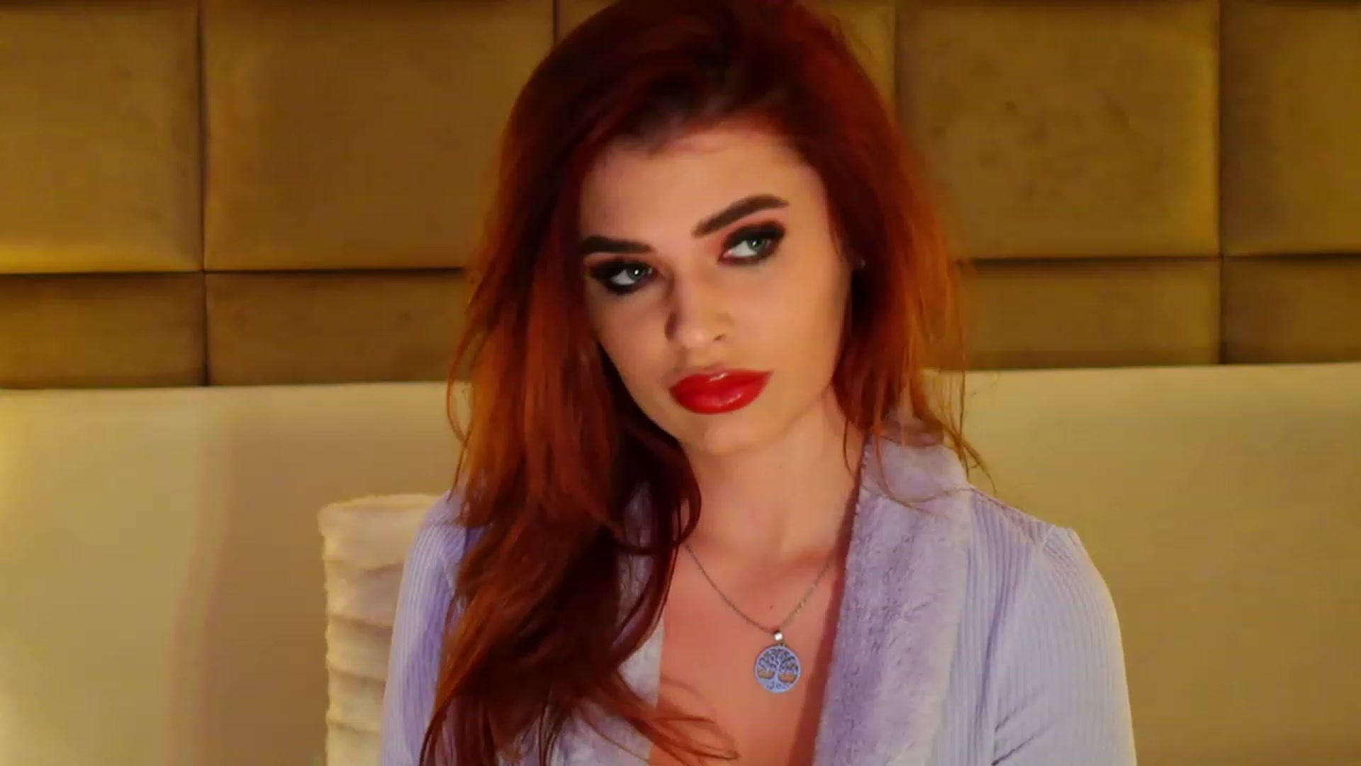 Gallery image thumbnail from JessicaEvy's myfreecams stream on, 12/18/2022, 09:33 image 13 of 20