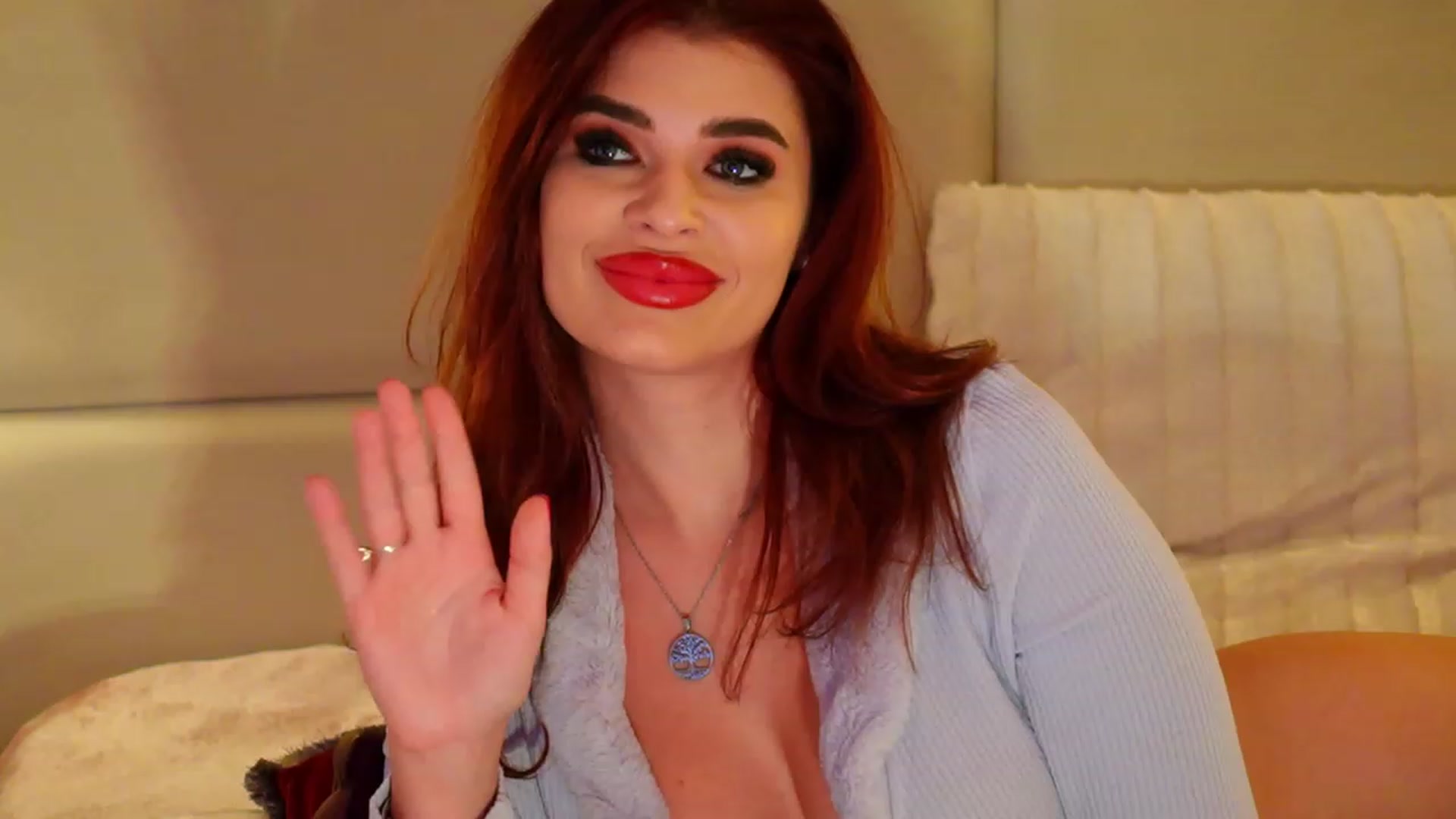 Gallery image thumbnail from JessicaEvy's myfreecams stream on, 12/18/2022, 12:45 image 16 of 20