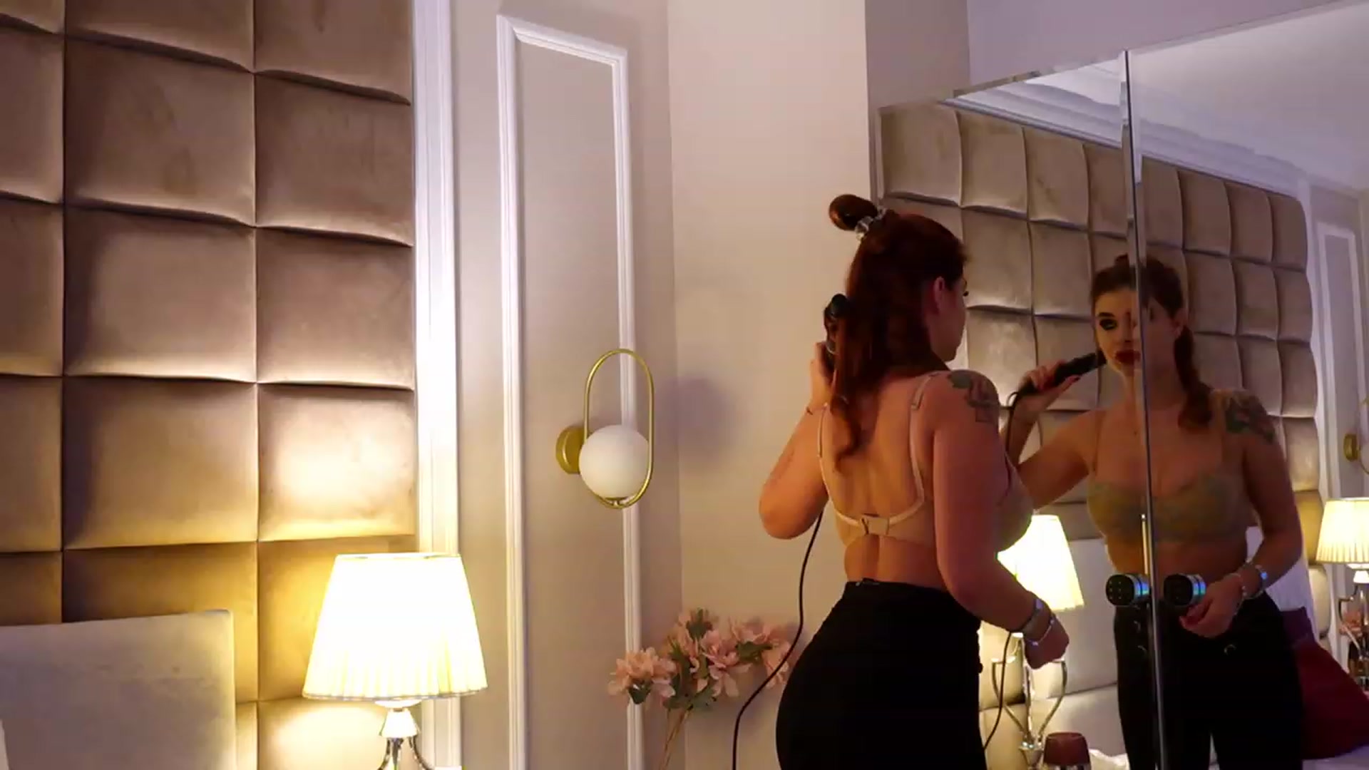Gallery image thumbnail from JessicaEvy's myfreecams stream on, 12/20/2022, 06:55 image 15 of 20