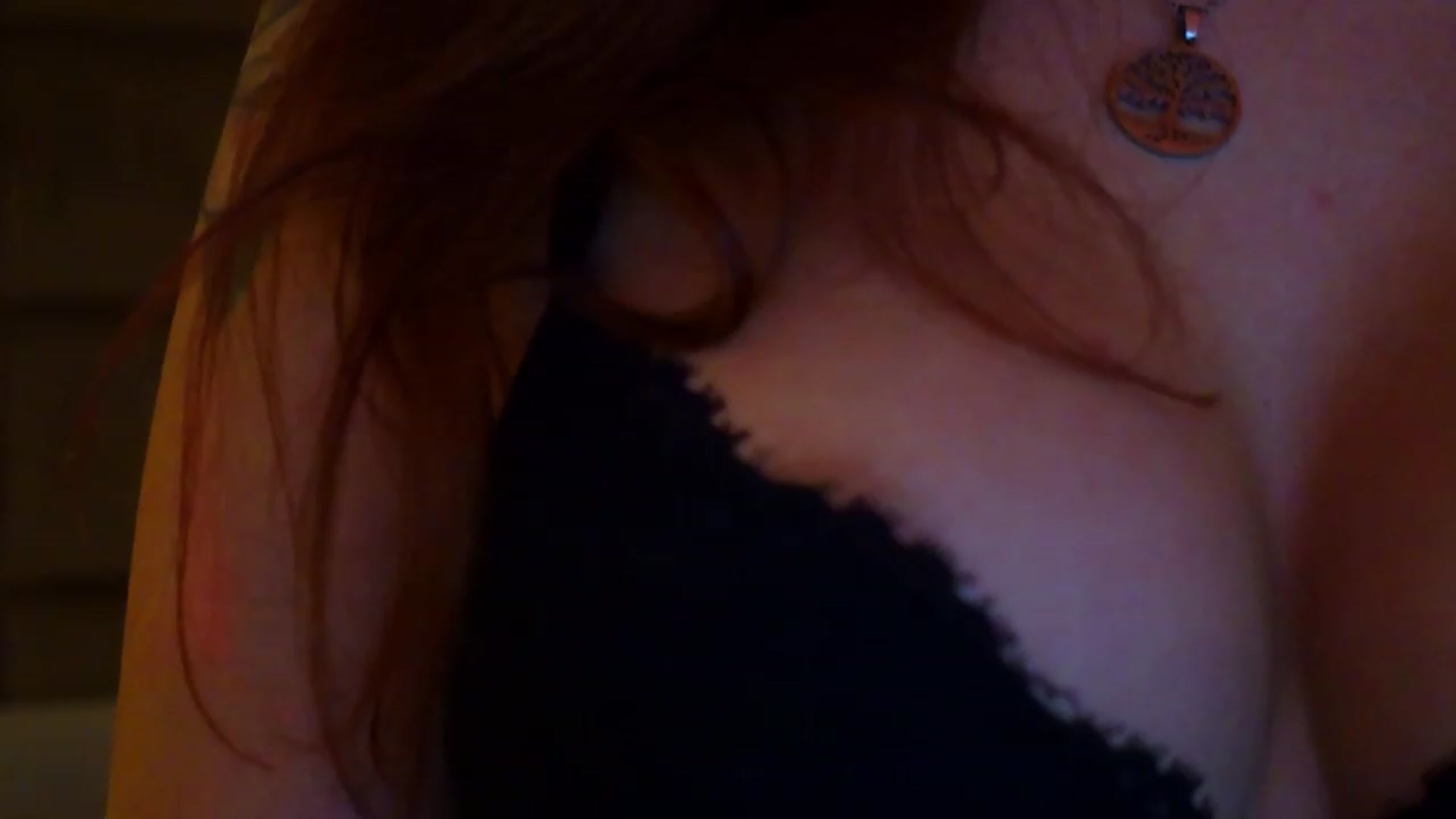 Gallery image thumbnail from JessicaEvy's myfreecams stream on, 12/31/2022, 16:23 image 12 of 20