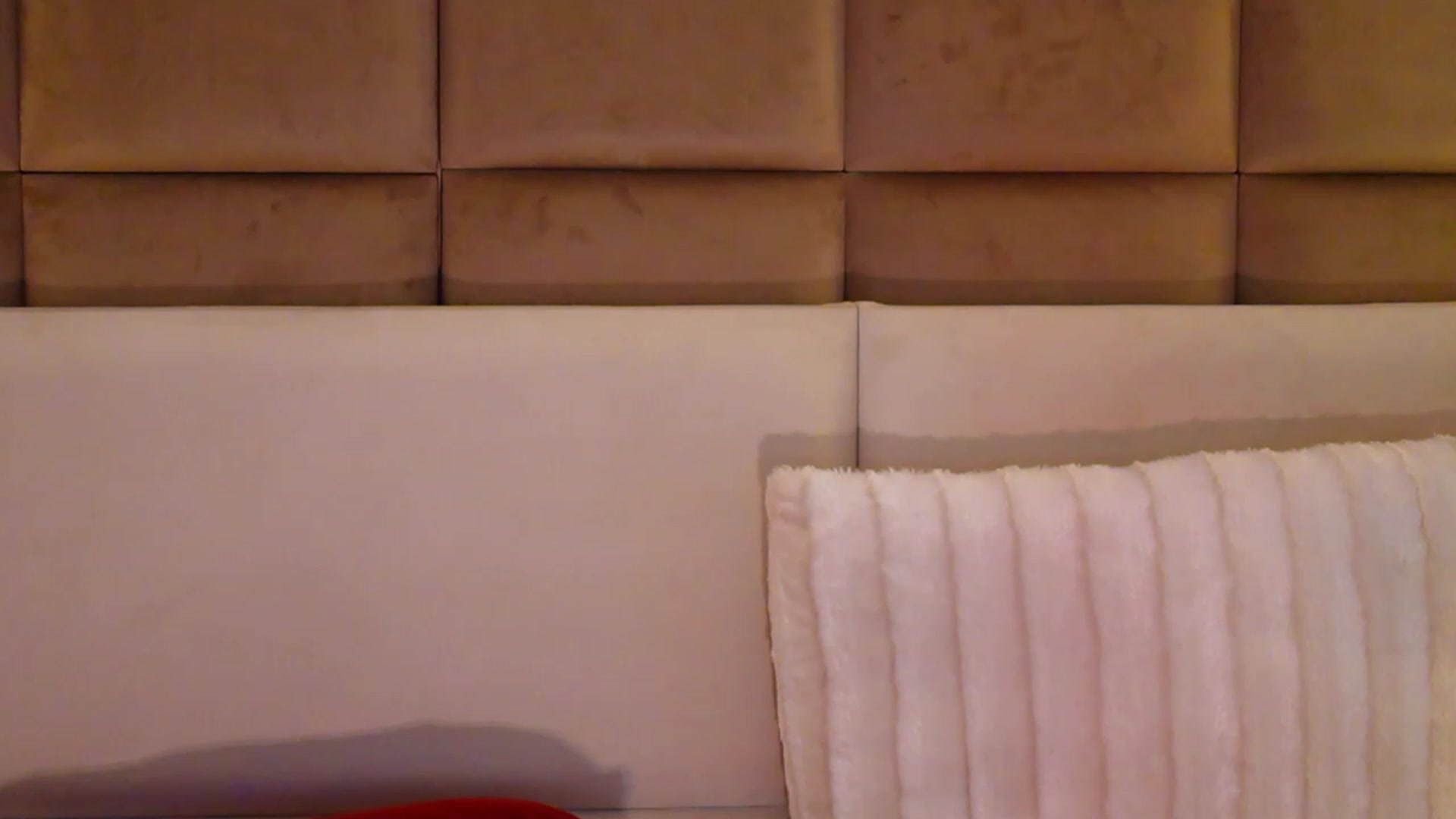 Gallery image thumbnail from JessicaEvy's myfreecams stream on, 12/31/2022, 16:23 image 7 of 20