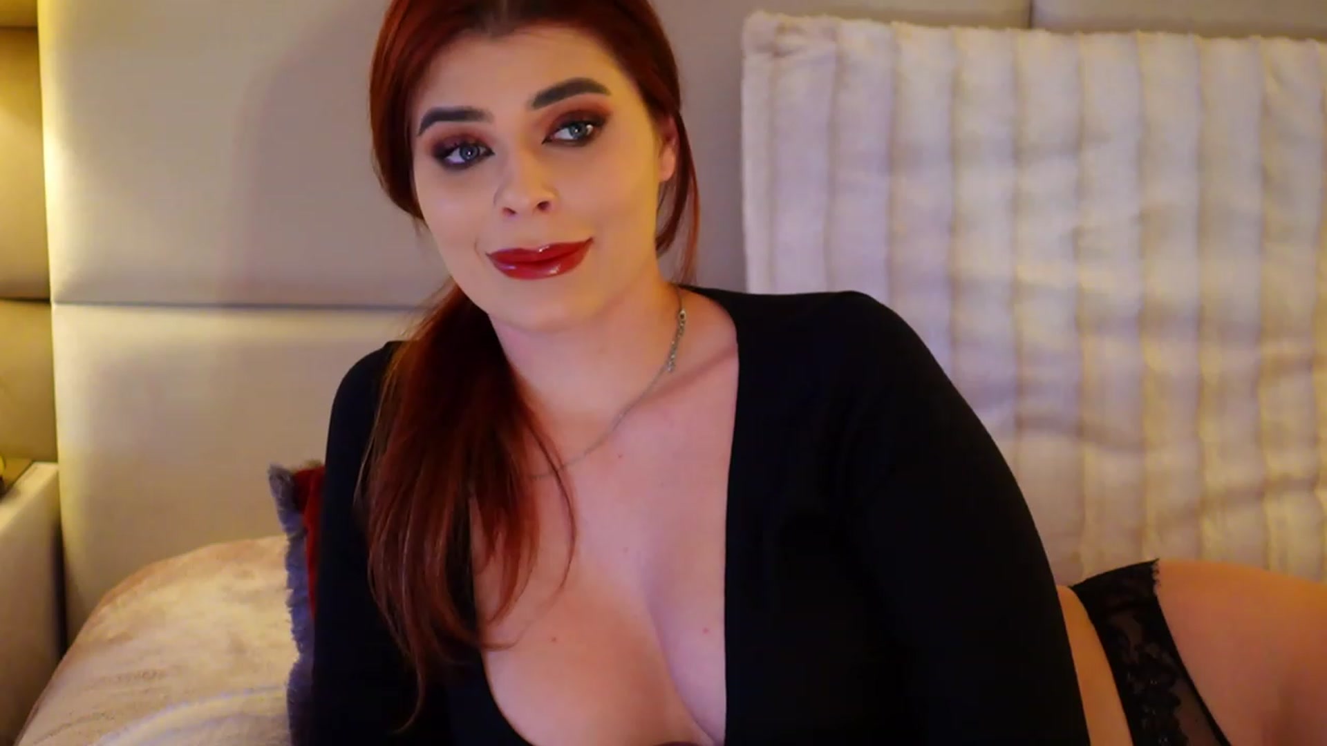 Gallery image thumbnail from JessicaEvy's myfreecams stream on, 01/02/2023, 11:27 image 11 of 20