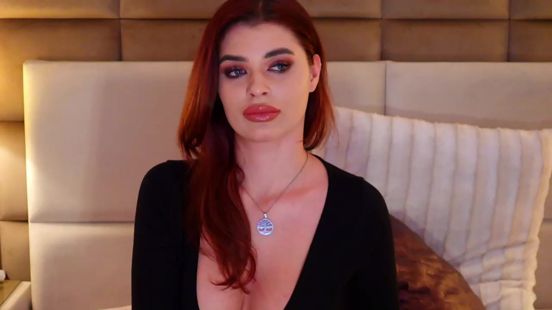 Gallery image thumbnail from JessicaEvy's myfreecams stream on, 01/02/2023, 15:24 image 11 of 20