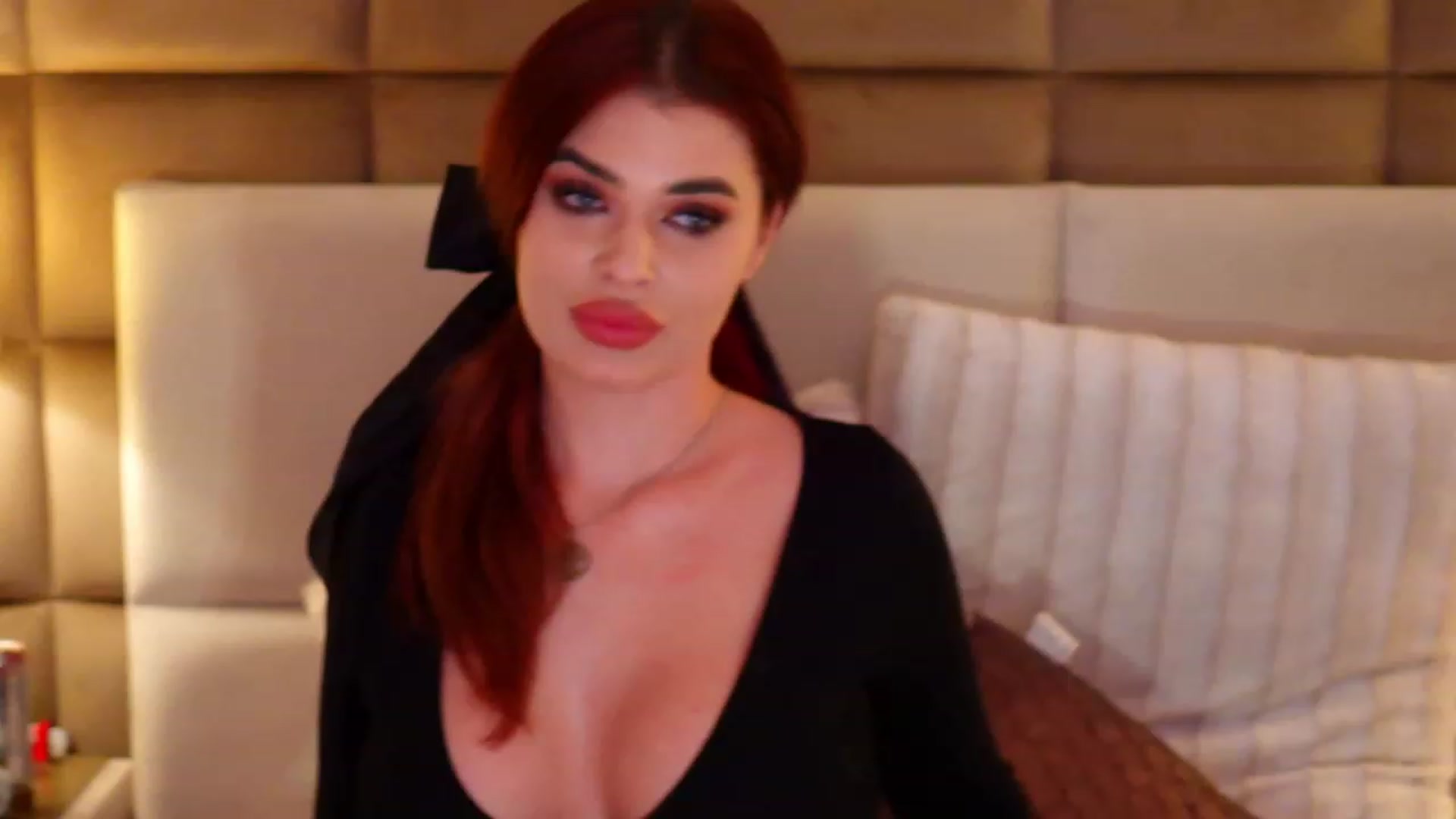 Gallery image thumbnail from JessicaEvy's myfreecams stream on, 01/02/2023, 16:52 image 12 of 20