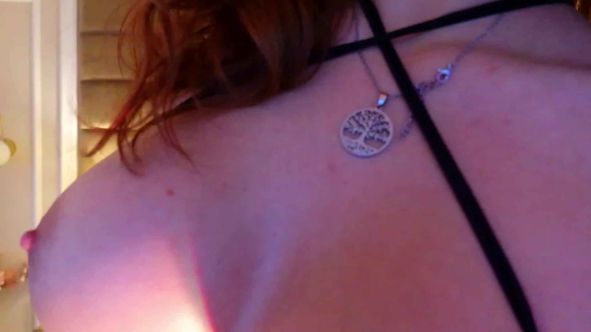 Gallery image thumbnail from JessicaEvy's myfreecams stream on, 01/03/2023, 11:33 image 5 of 20