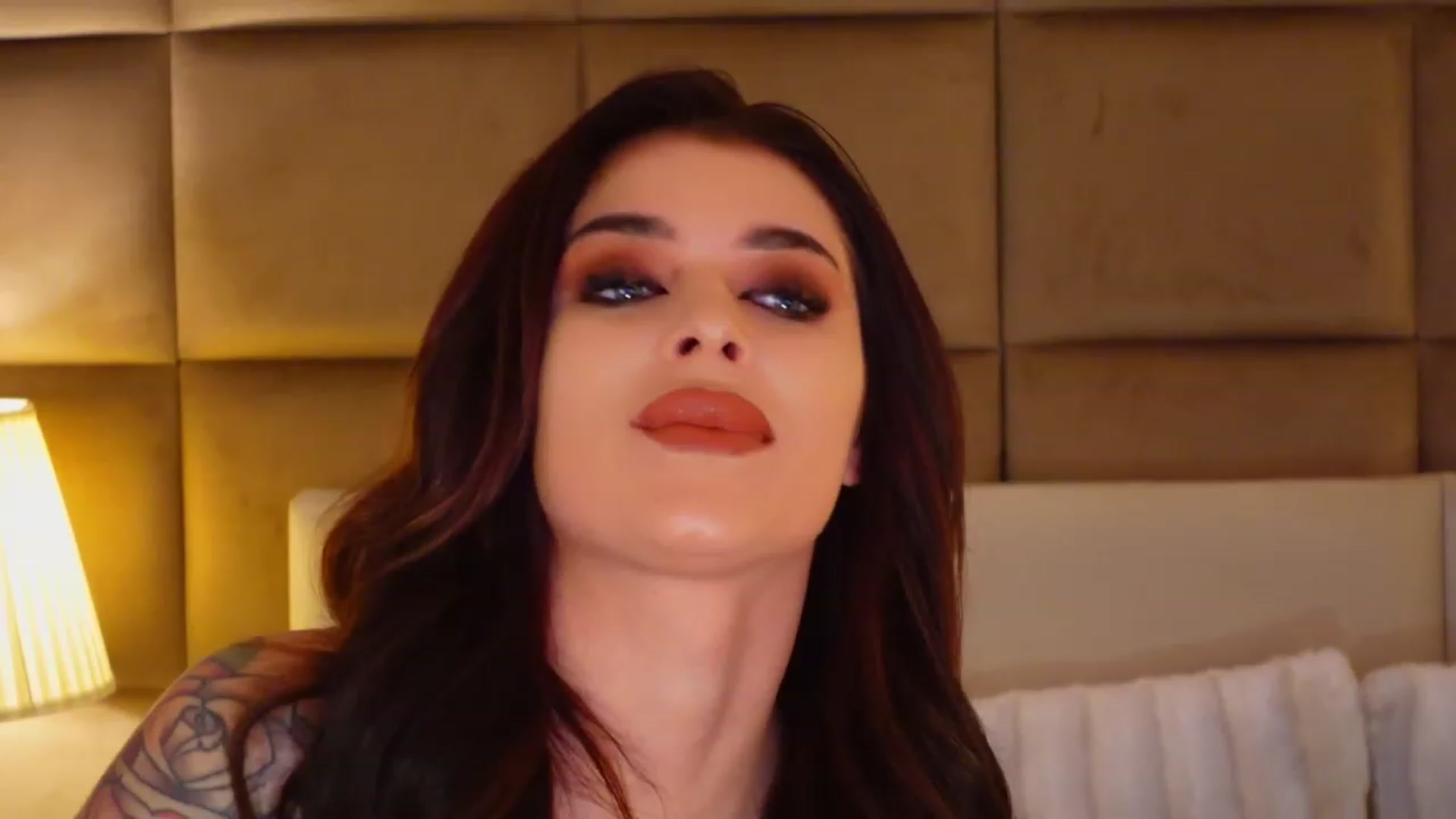 Gallery image thumbnail from JessicaEvy's myfreecams stream on, 03/21/2023, 13:59 image 5 of 20