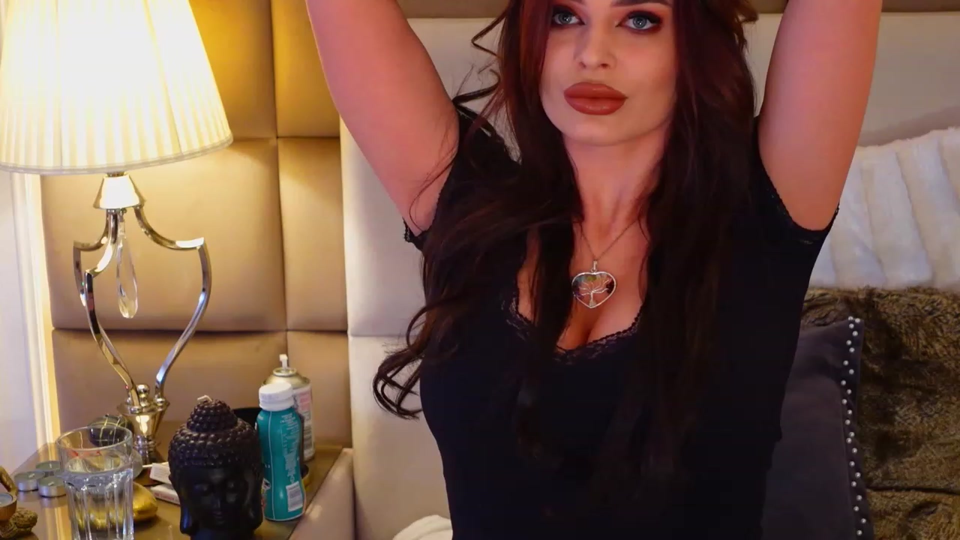 Gallery image thumbnail from JessicaEvy's myfreecams stream on, 04/12/2023, 10:23 image 8 of 20