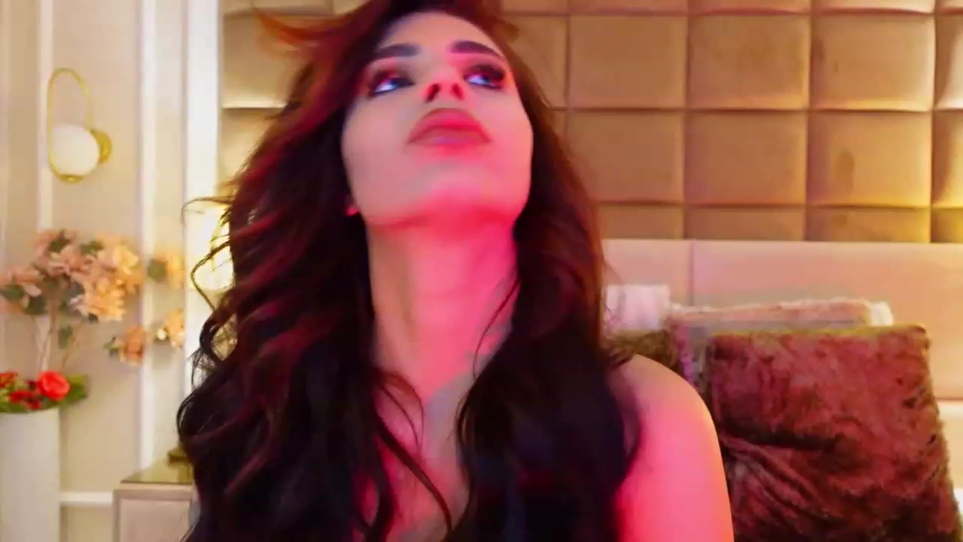 Gallery image thumbnail from JessicaEvy's myfreecams stream on, 05/02/2023, 15:52 image 3 of 20