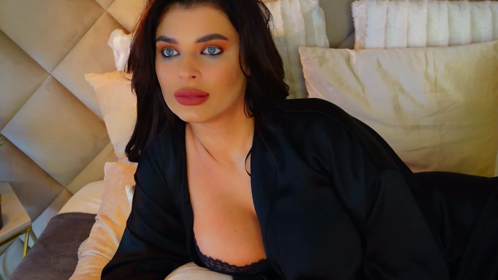 Gallery image thumbnail from JessicaEvy's myfreecams stream on, 05/18/2023, 11:55 image 19 of 20