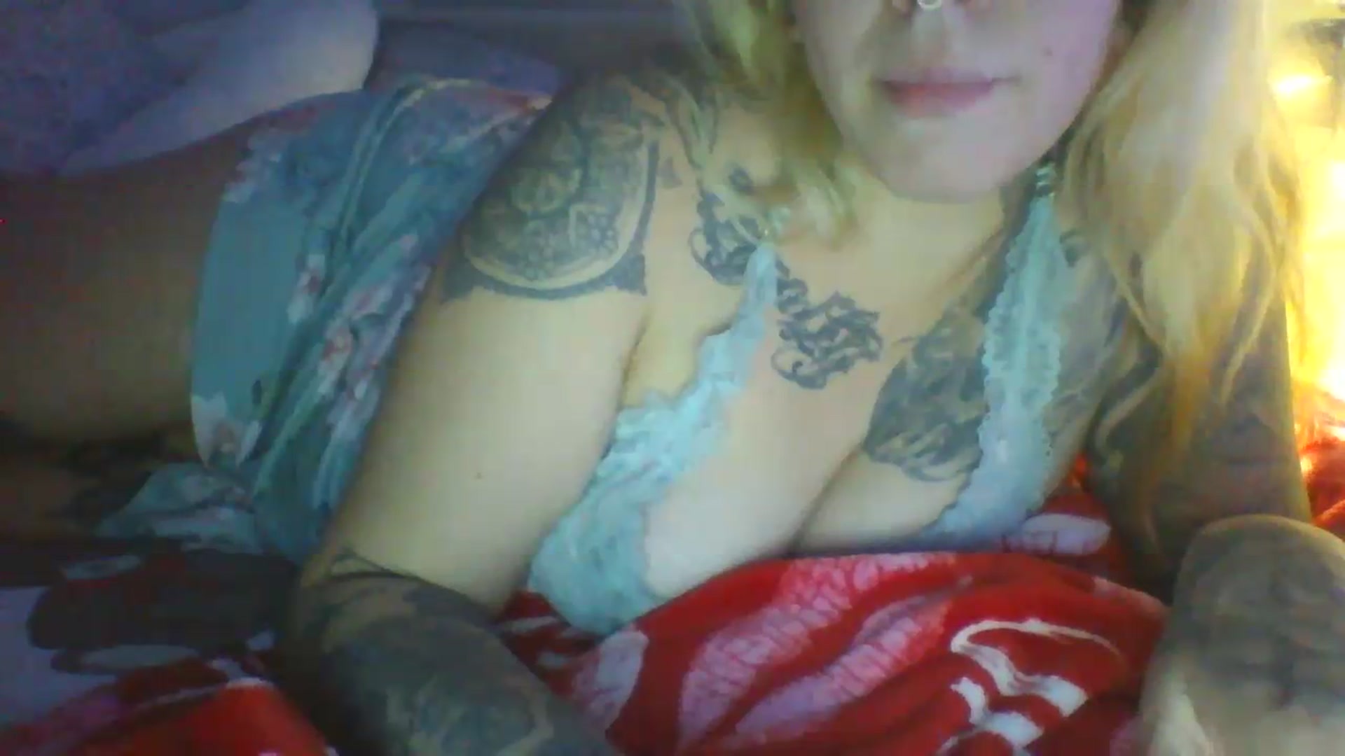 Gallery image thumbnail from JessicaFaye's myfreecams stream on, 06/16/2026, 09:26 image 10 of 20