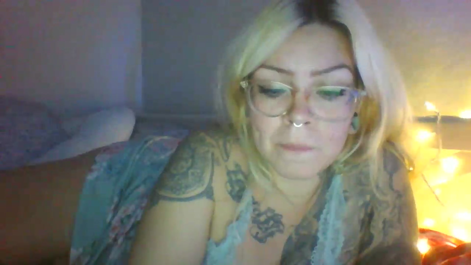 Gallery image thumbnail from JessicaFaye's myfreecams stream on, 06/16/2026, 09:26 image 14 of 20
