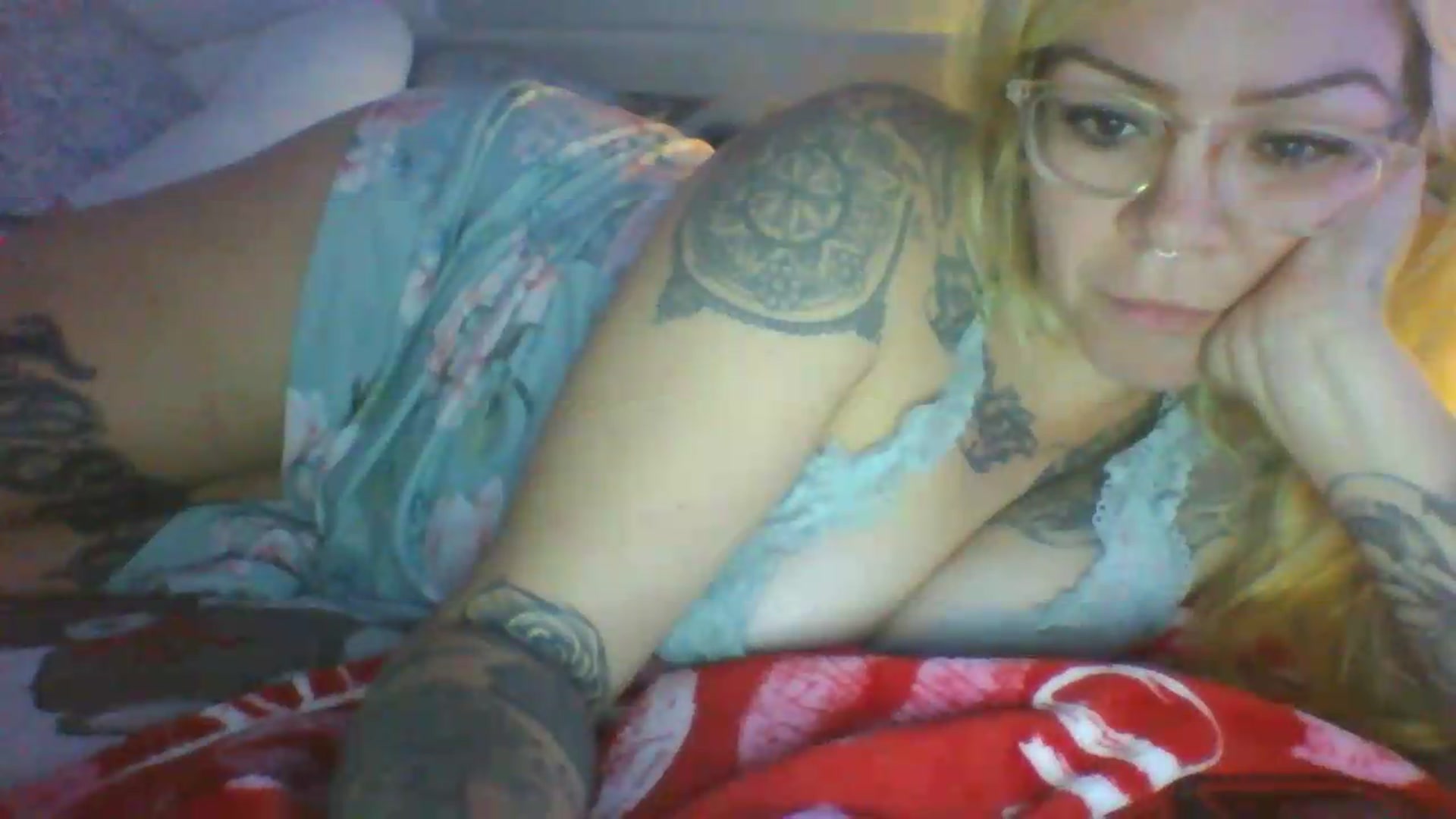 Gallery image thumbnail from JessicaFaye's myfreecams stream on, 06/16/2026, 09:26 image 9 of 20