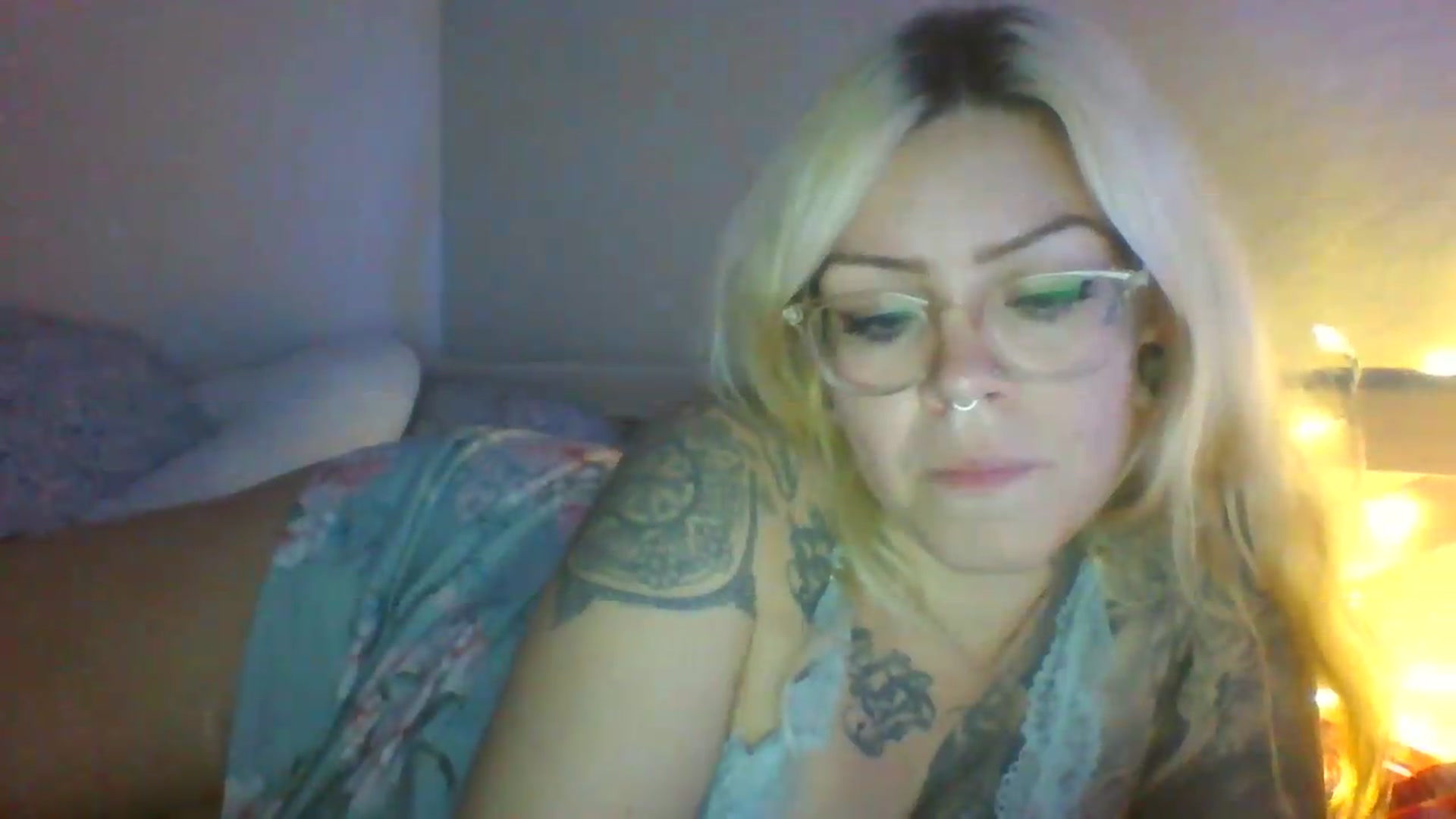 Gallery image thumbnail from JessicaFaye's myfreecams stream on, 06/16/2026, 09:26 image 15 of 20