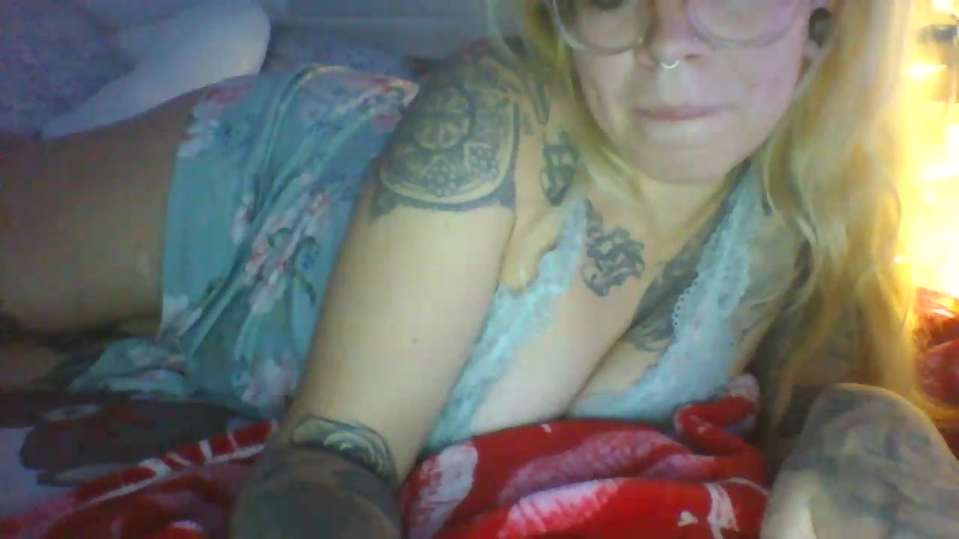 Gallery image thumbnail from JessicaFaye's myfreecams stream on, 06/16/2026, 09:26 image 12 of 20