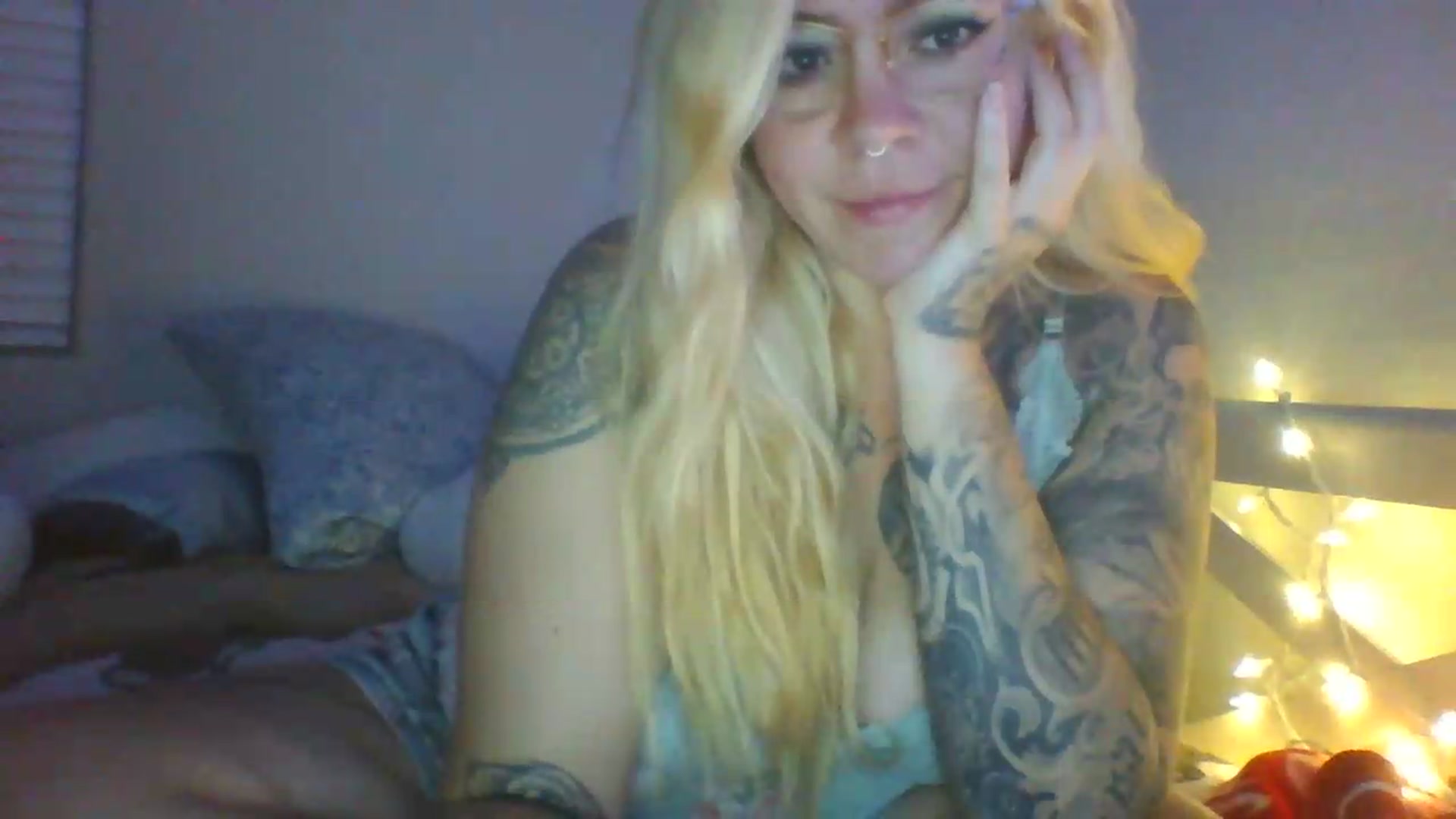 Gallery image thumbnail from JessicaFaye's myfreecams stream on, 06/16/2026, 10:42 image 4 of 20