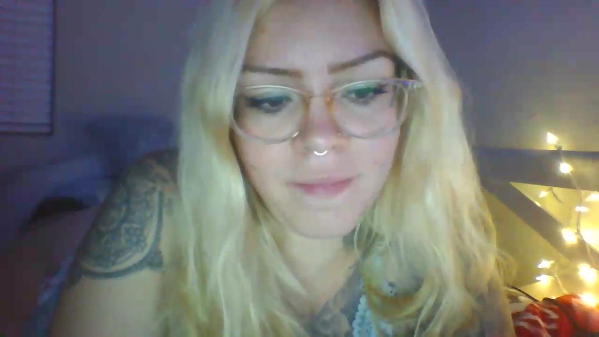 Gallery image thumbnail from JessicaFaye's myfreecams stream on, 06/16/2026, 12:17 image 2 of 20