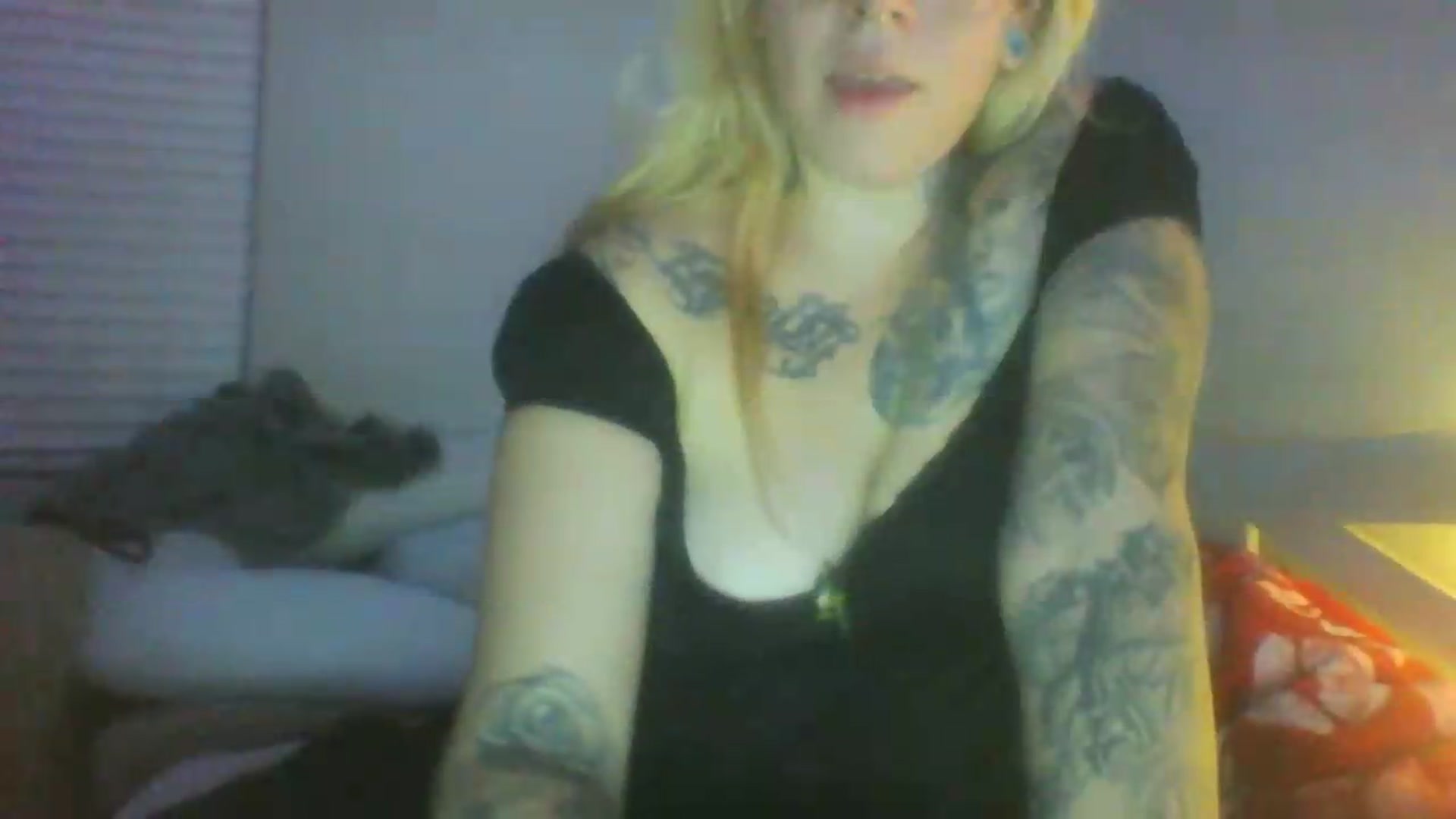 Gallery image thumbnail from JessicaFaye's myfreecams stream on, 06/19/2026, 11:17 image 14 of 20