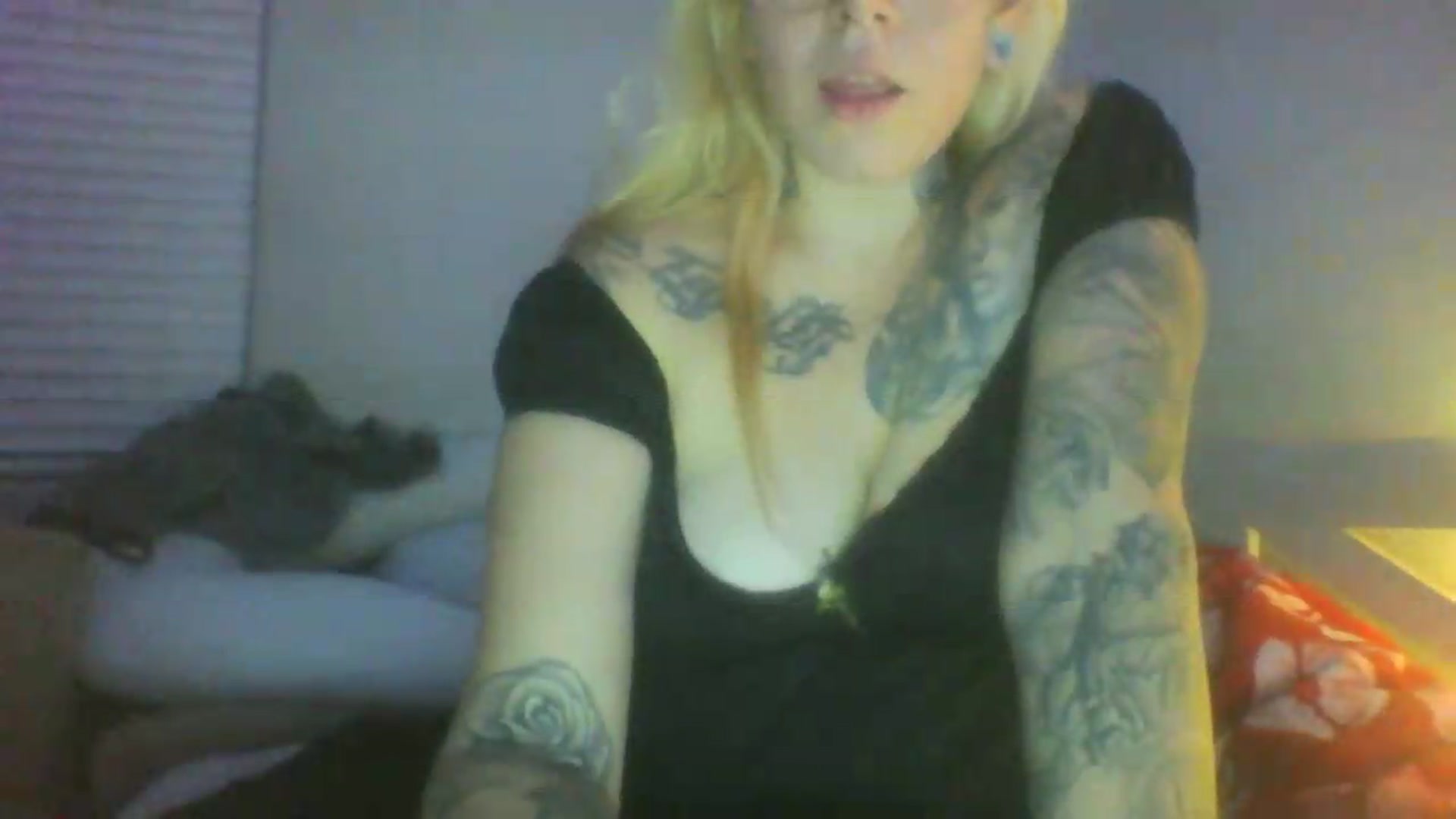 Gallery image thumbnail from JessicaFaye's myfreecams stream on, 06/19/2026, 11:17 image 13 of 20
