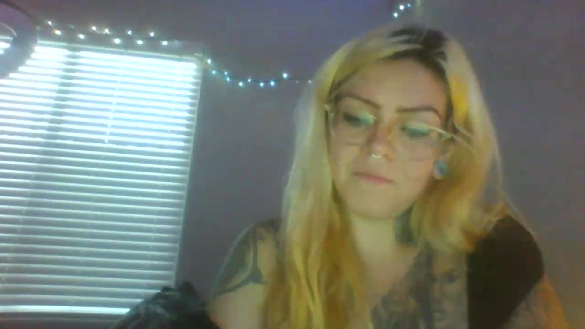 Gallery image thumbnail from JessicaFaye's myfreecams stream on, 06/19/2026, 12:24 image 20 of 20