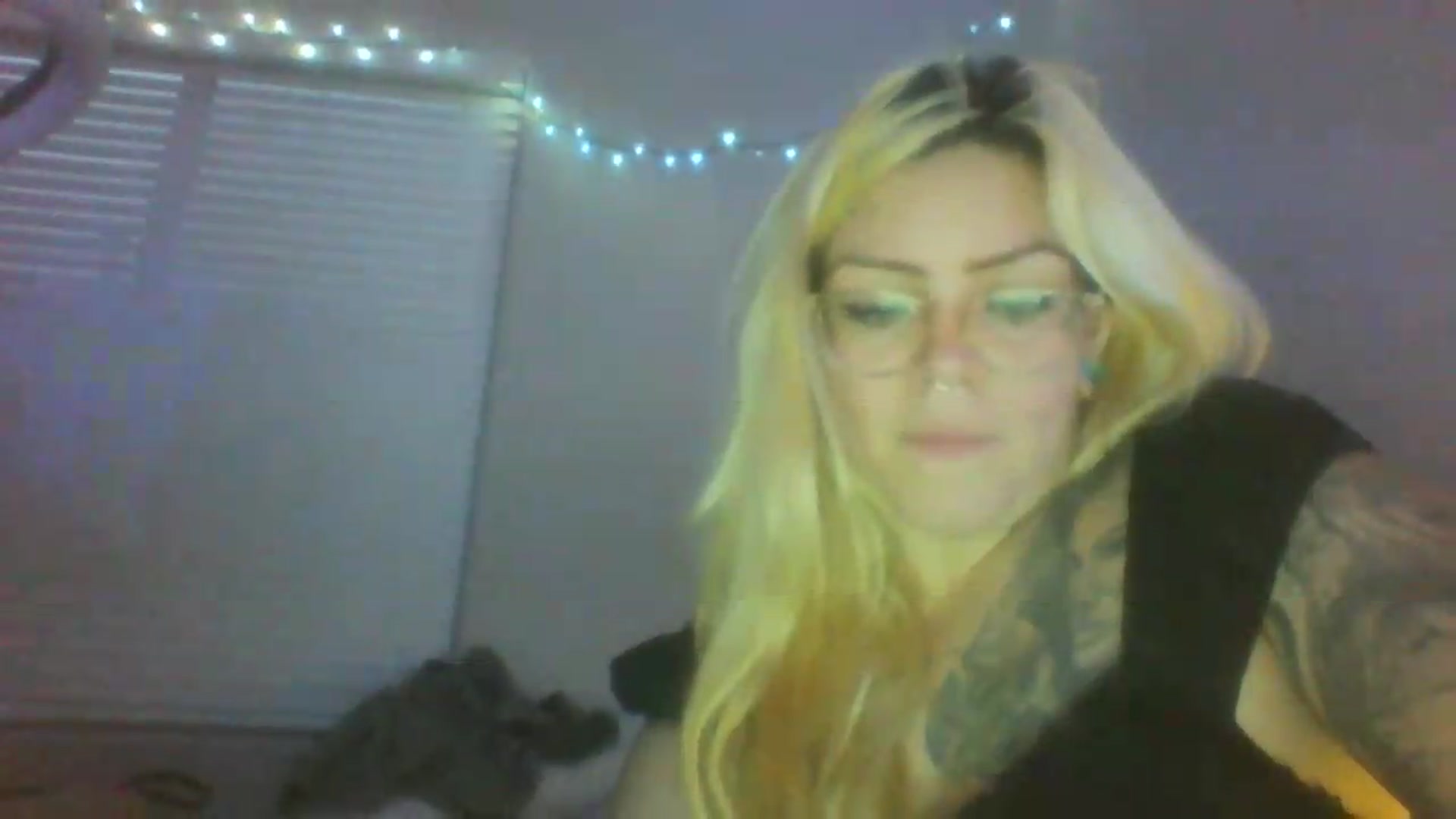 Gallery image thumbnail from JessicaFaye's myfreecams stream on, 06/19/2026, 12:24 image 5 of 20