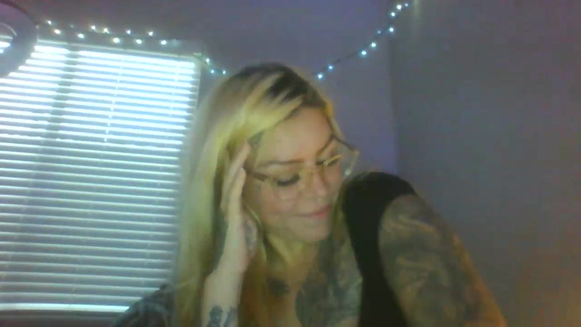 Gallery image thumbnail from JessicaFaye's myfreecams stream on, 06/19/2026, 12:24 image 19 of 20