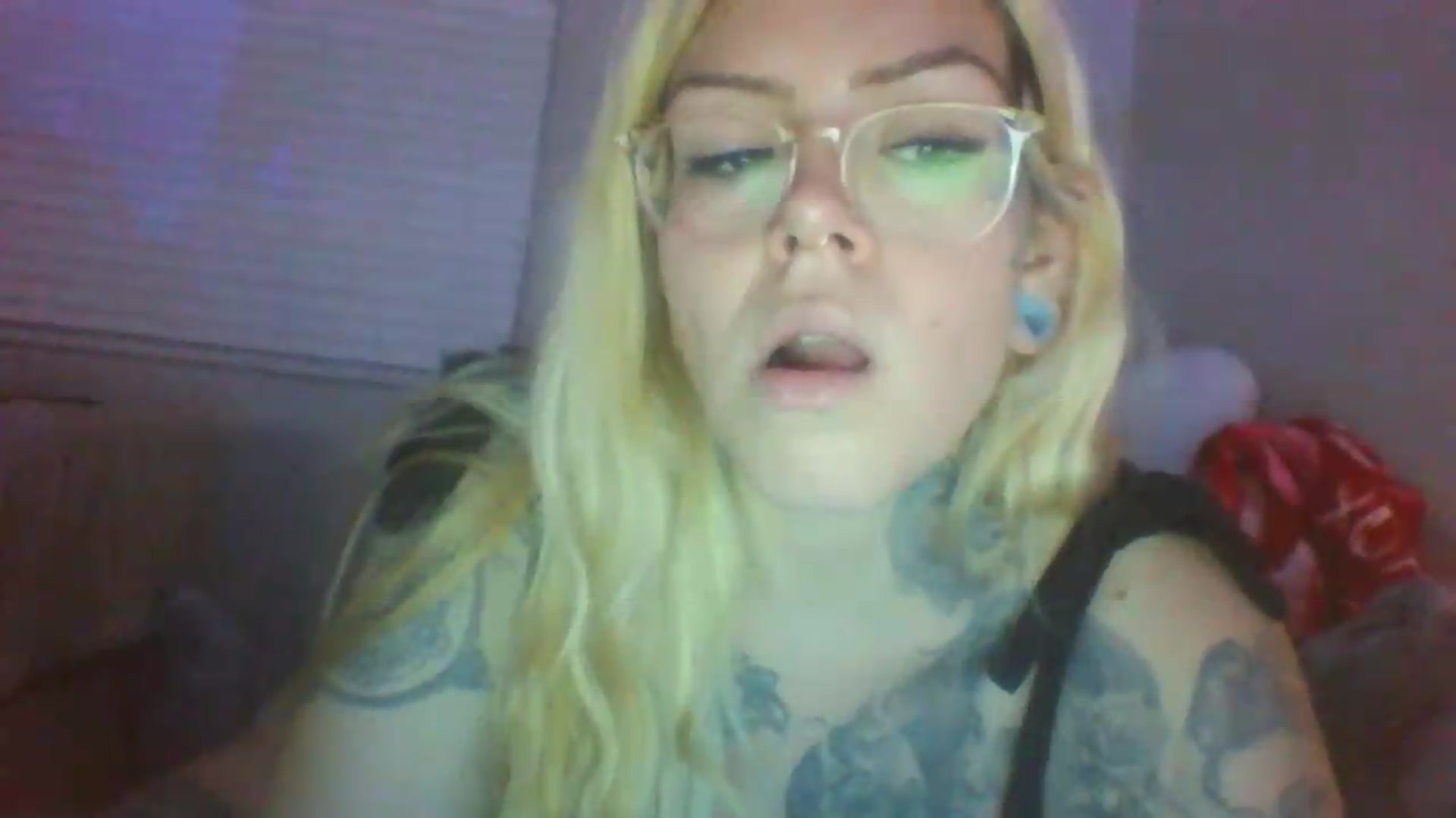 Gallery image thumbnail from JessicaFaye's myfreecams stream on, 06/21/2026, 09:25 image 14 of 20