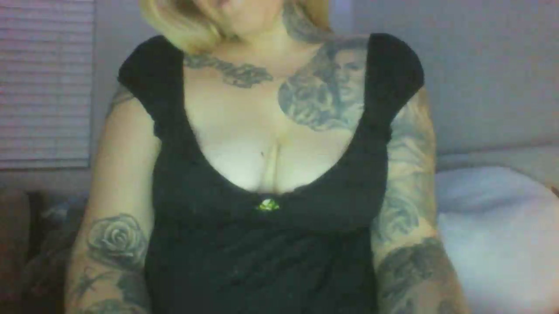 Gallery image thumbnail from JessicaFaye's myfreecams stream on, 06/25/2026, 08:10 image 4 of 20