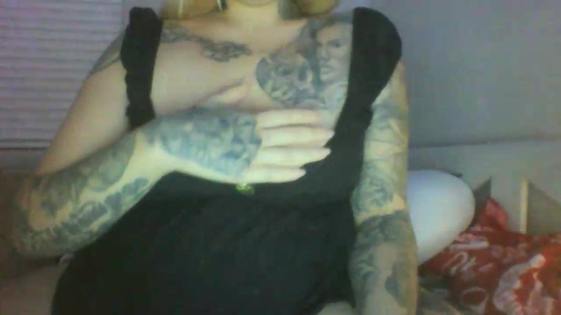 Gallery image thumbnail from JessicaFaye's myfreecams stream on, 06/25/2026, 08:10 image 17 of 20