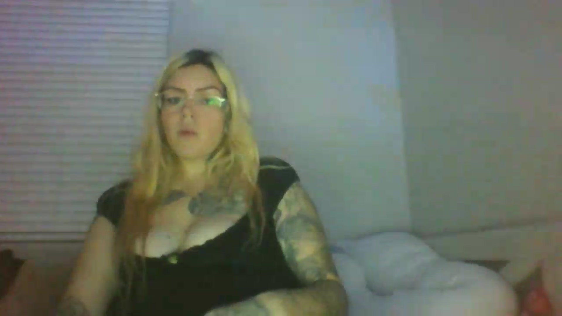 Gallery image thumbnail from JessicaFaye's myfreecams stream on, 06/25/2026, 10:24 image 13 of 20