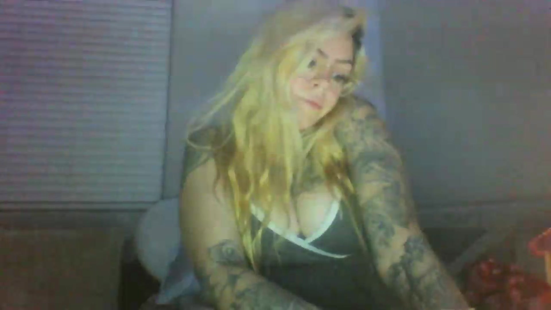 Gallery image thumbnail from JessicaFaye's myfreecams stream on, 06/26/2026, 09:25 image 2 of 20