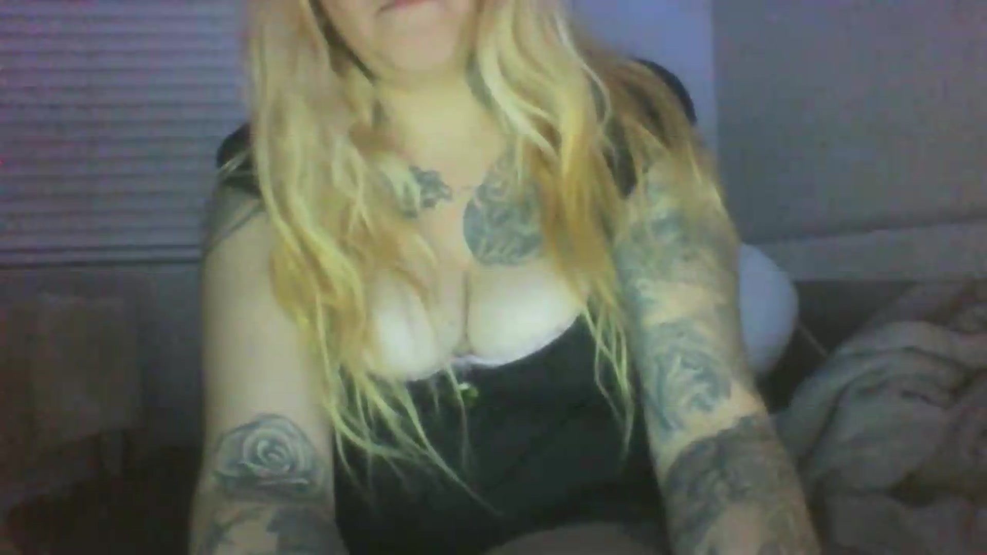 Gallery image thumbnail from JessicaFaye's myfreecams stream on, 06/27/2026, 10:08 image 19 of 20