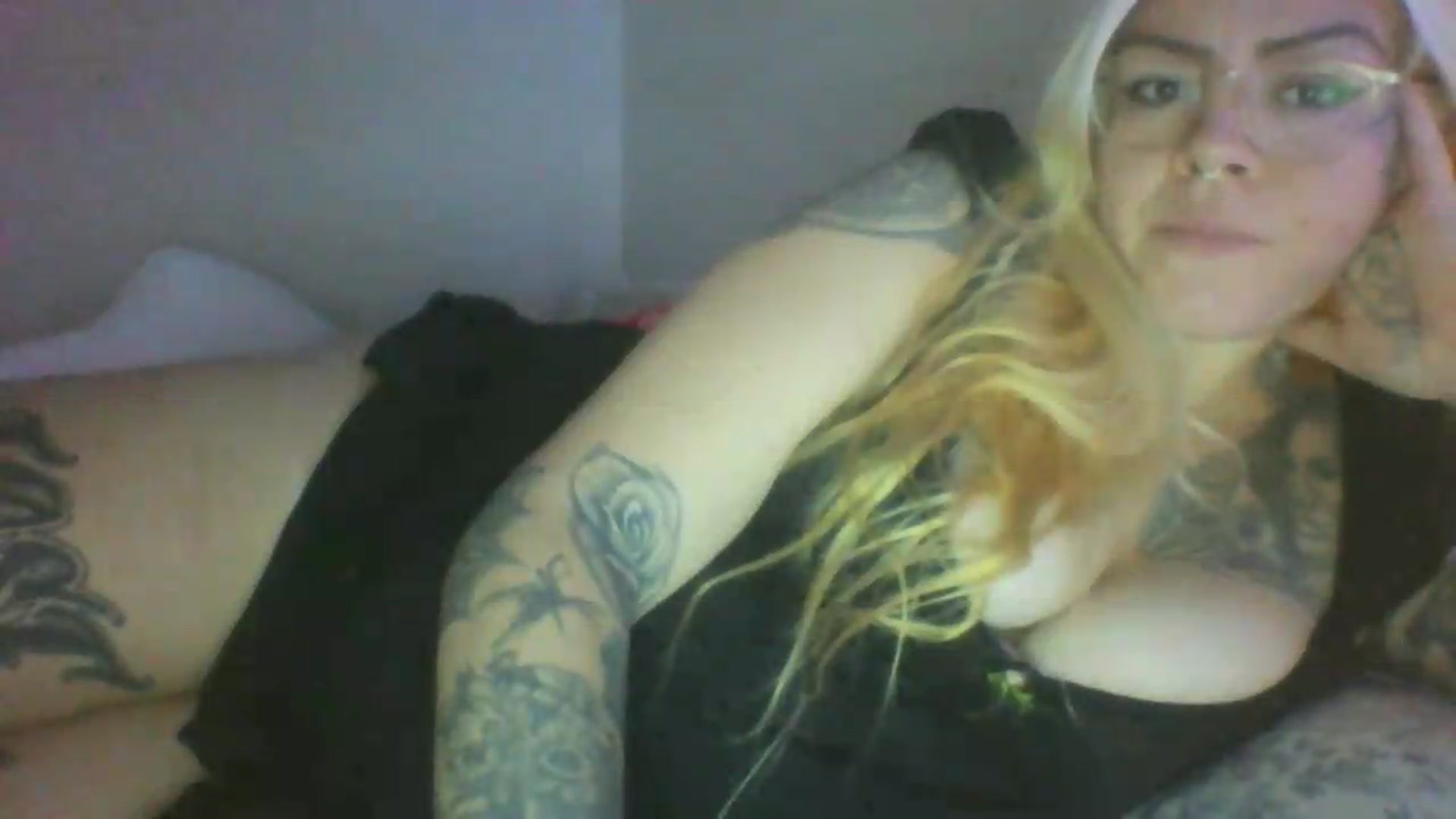 Gallery image thumbnail from JessicaFaye's myfreecams stream on, 07/02/2026, 08:37 image 14 of 20