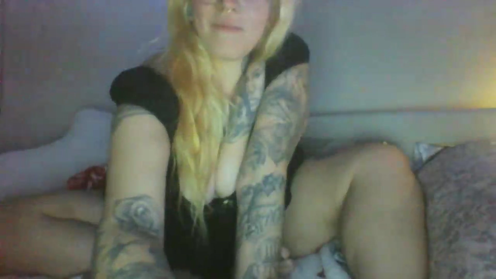 Gallery image thumbnail from JessicaFaye's myfreecams stream on, 07/02/2026, 10:52 image 3 of 20