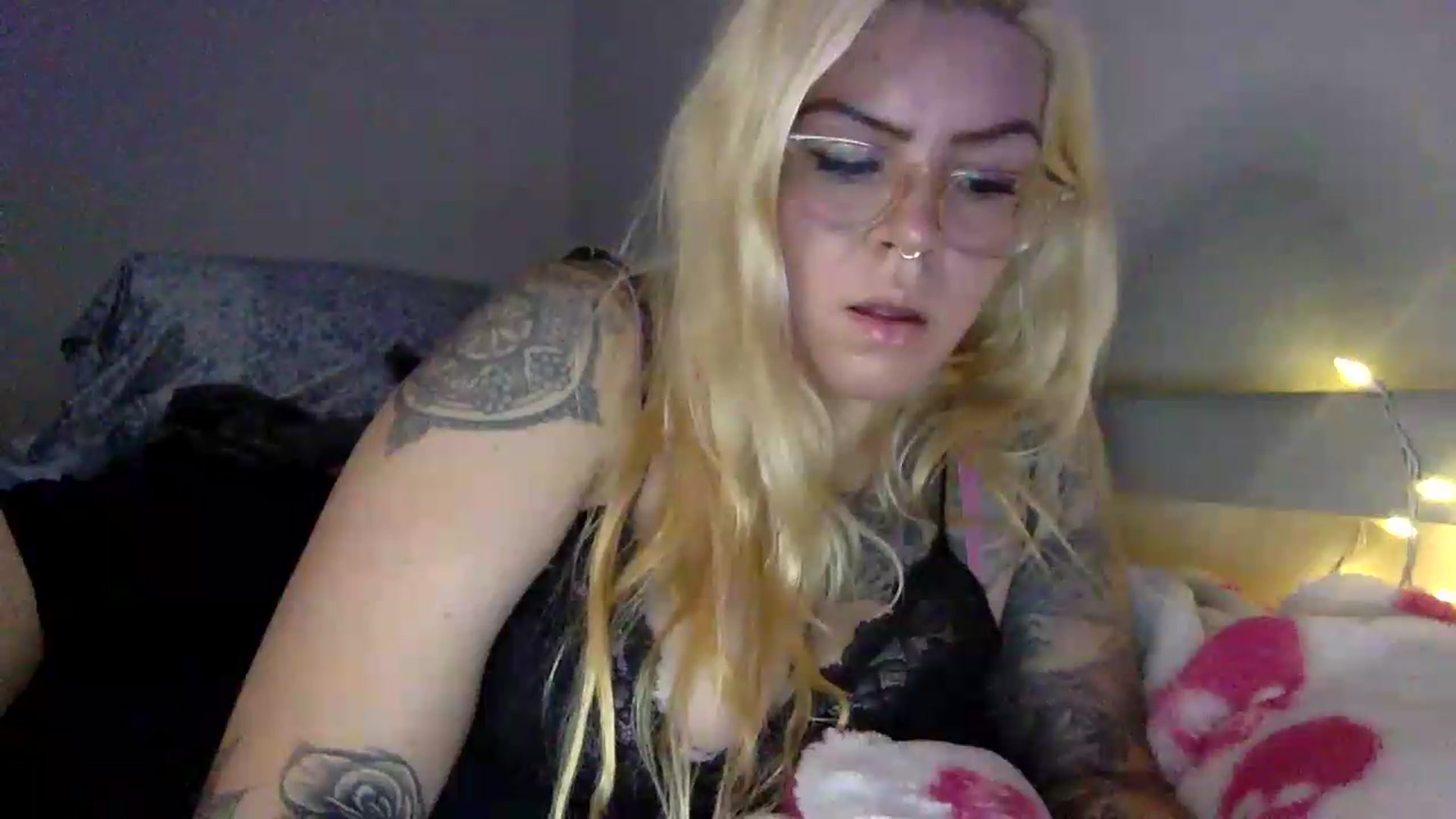 Gallery image thumbnail from JessicaFaye's myfreecams stream on, 07/07/2026, 11:09 image 19 of 20