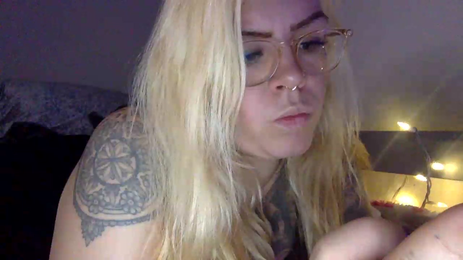 Gallery image thumbnail from JessicaFaye's myfreecams stream on, 07/07/2026, 12:13 image 3 of 20