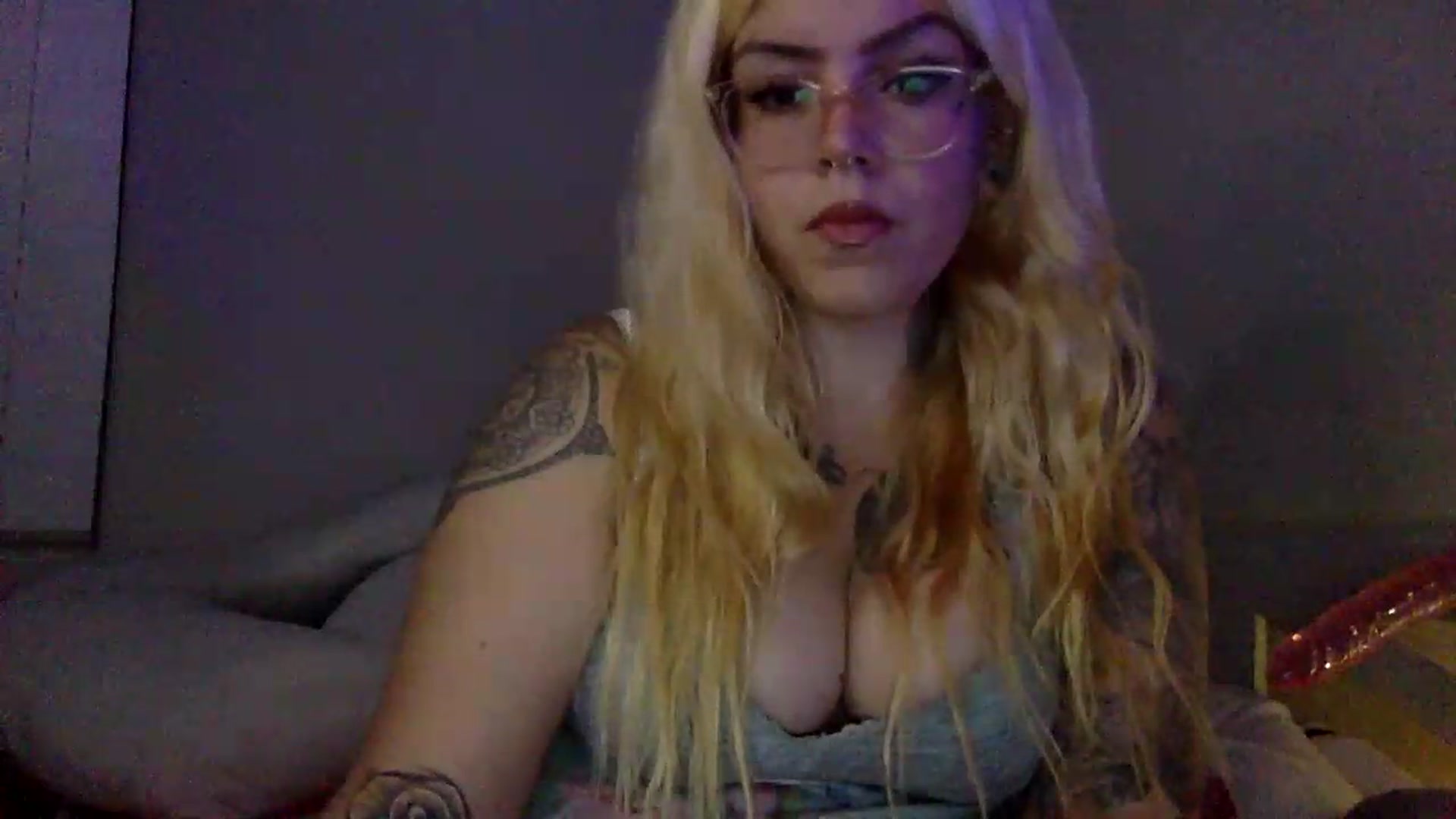 Gallery image thumbnail from JessicaFaye's myfreecams stream on, 07/08/2026, 08:03 image 14 of 20
