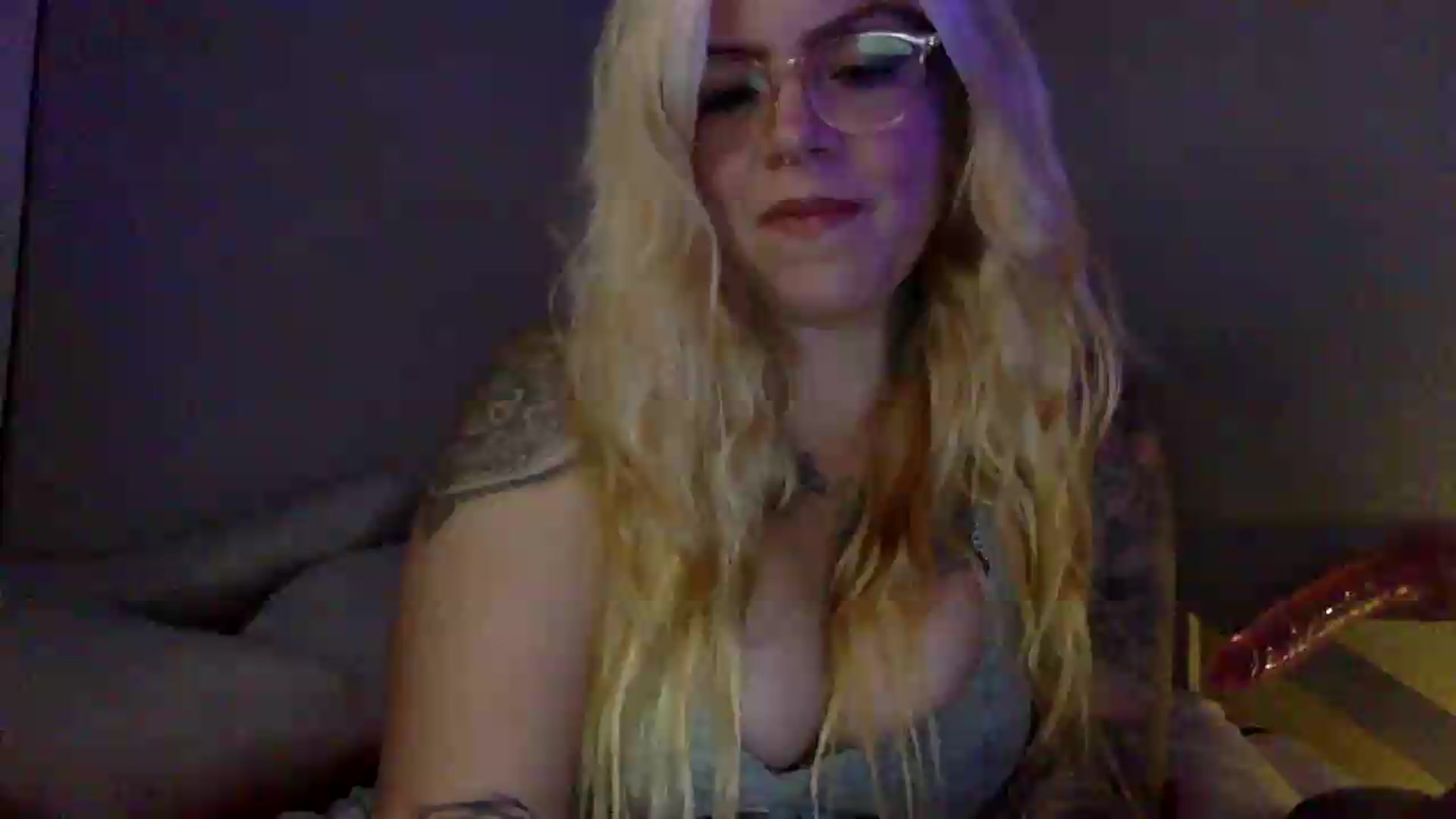Gallery image thumbnail from JessicaFaye's myfreecams stream on, 07/08/2026, 08:03 image 18 of 20