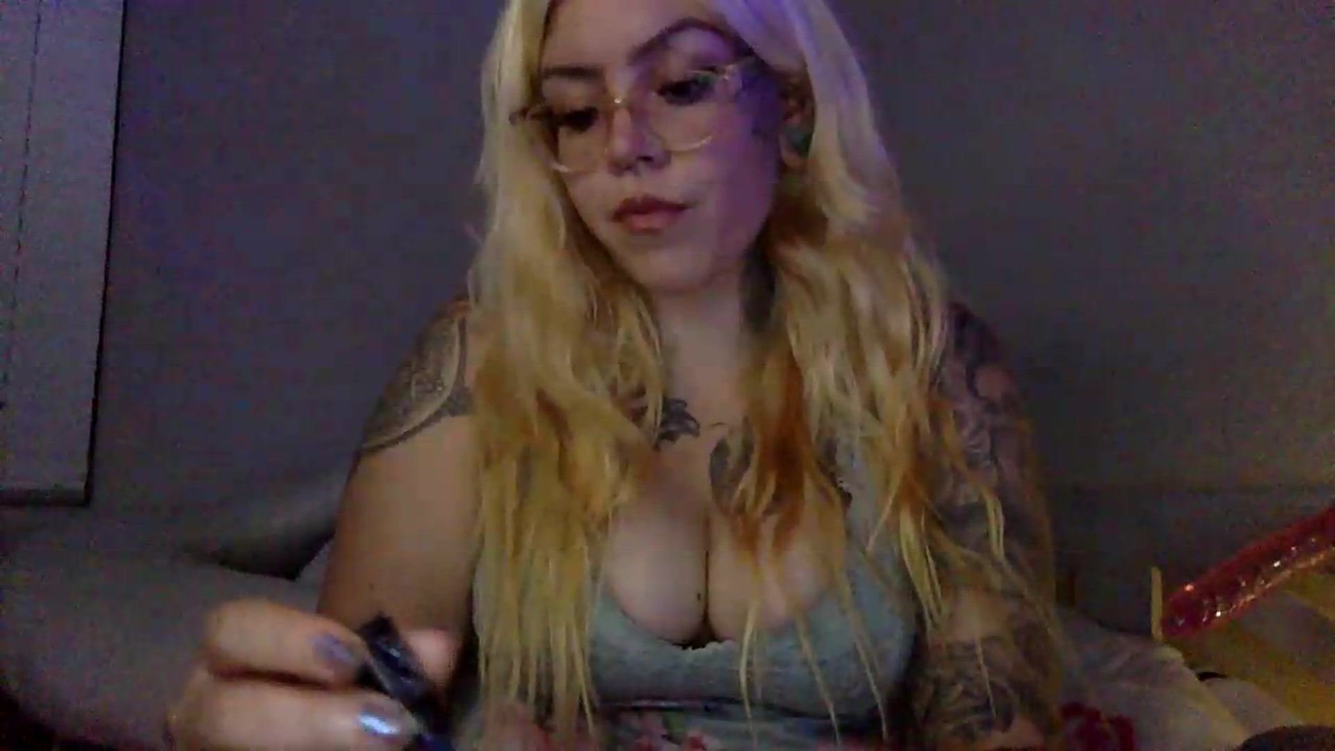 Gallery image thumbnail from JessicaFaye's myfreecams stream on, 07/08/2026, 08:03 image 13 of 20