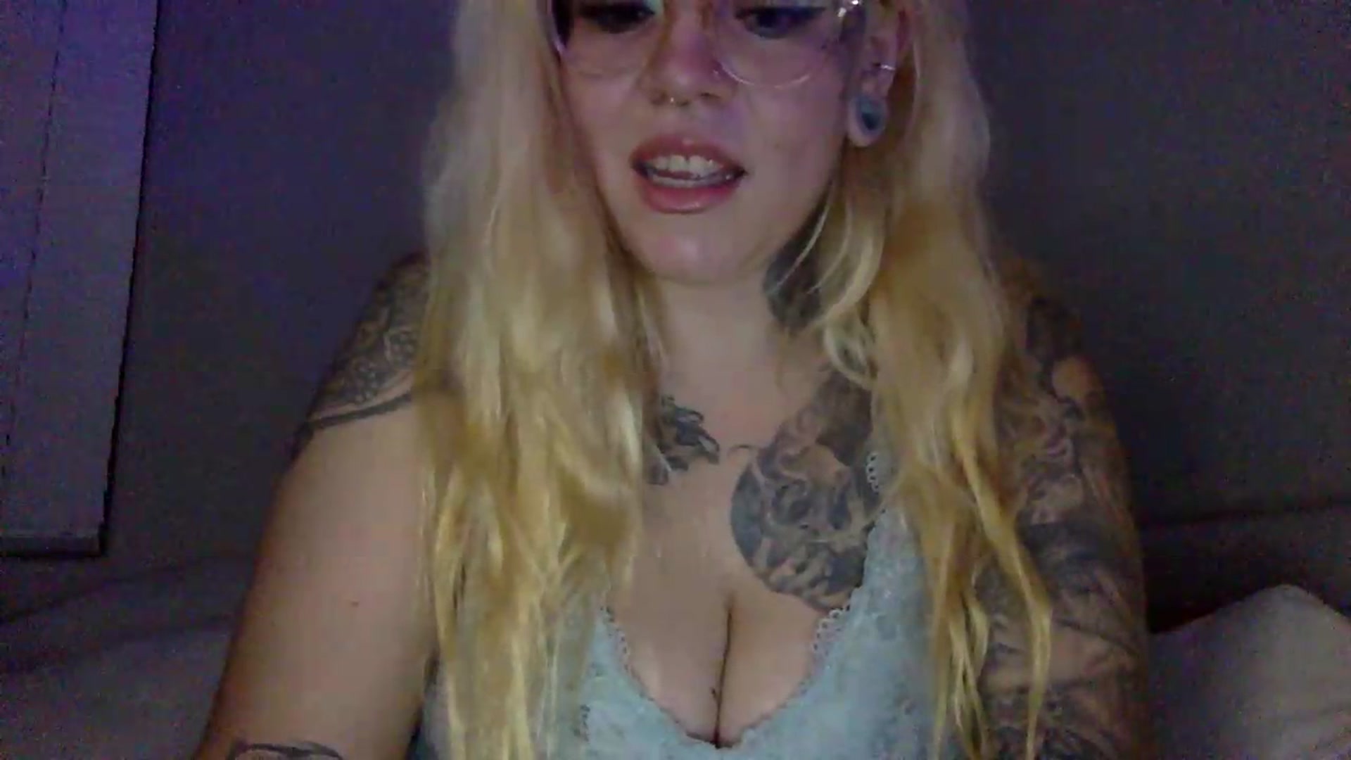 Gallery image thumbnail from JessicaFaye's myfreecams stream on, 07/08/2026, 09:19 image 20 of 20