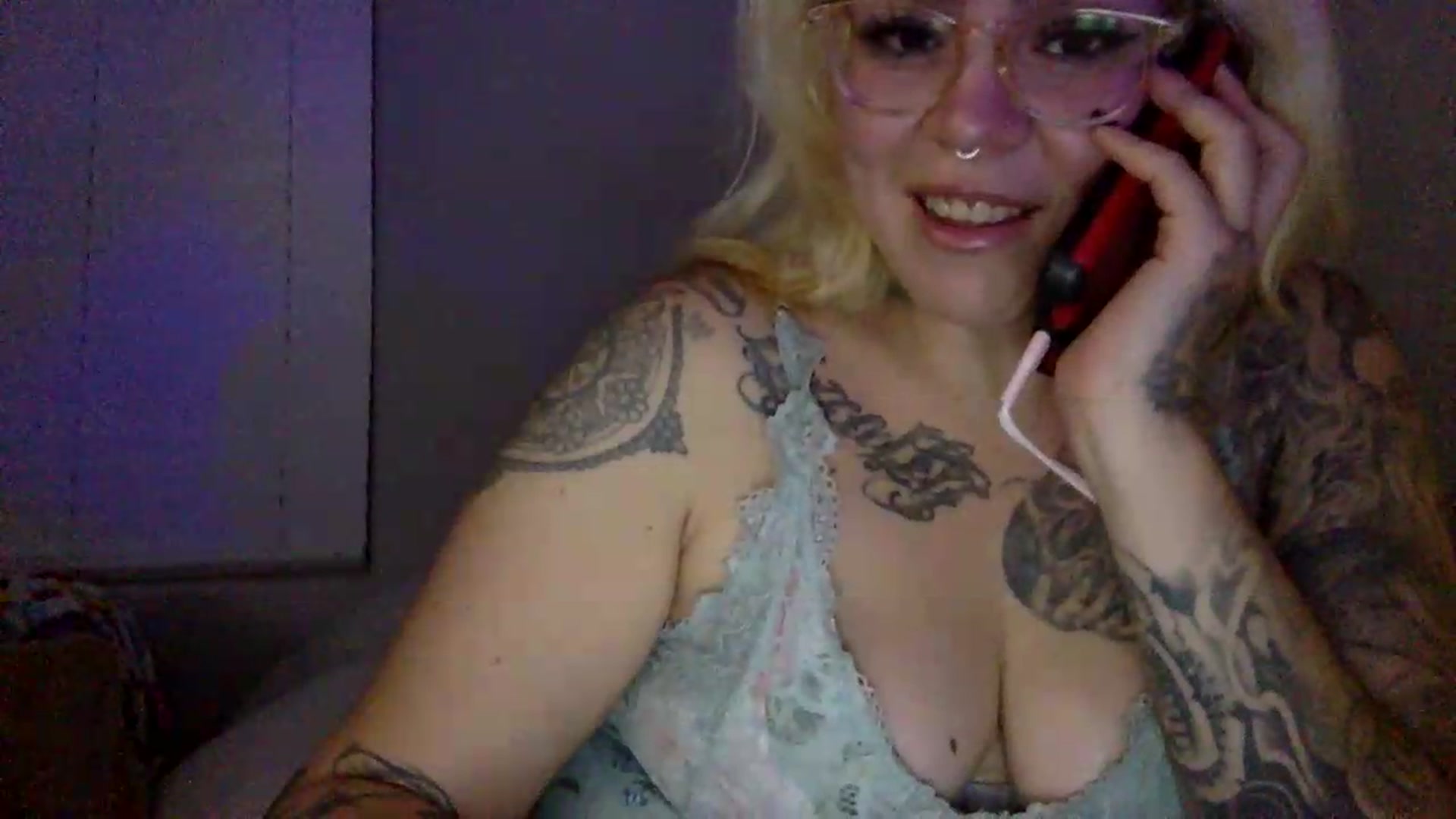 Gallery image thumbnail from JessicaFaye's myfreecams stream on, 07/08/2026, 12:18 image 16 of 20
