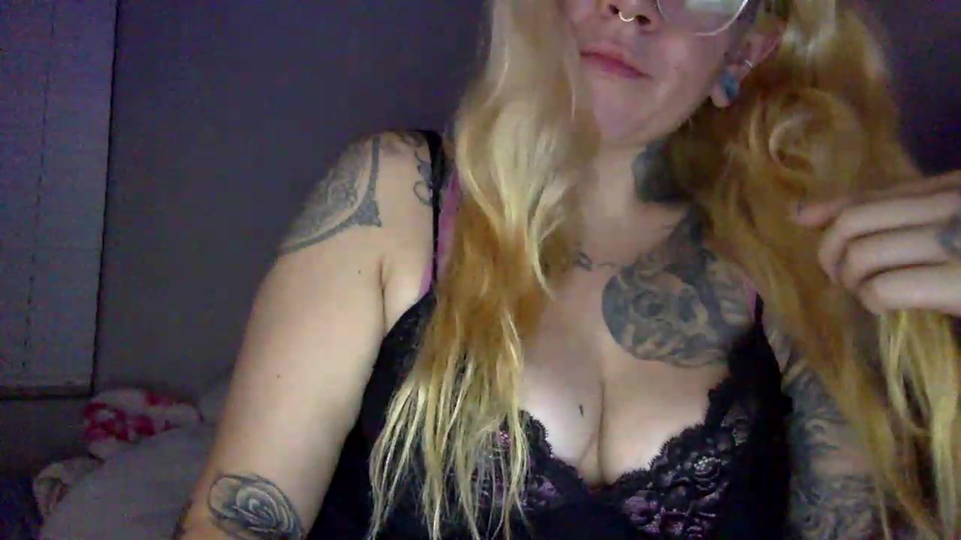 Gallery image thumbnail from JessicaFaye's myfreecams stream on, 07/13/2026, 10:04 image 14 of 20