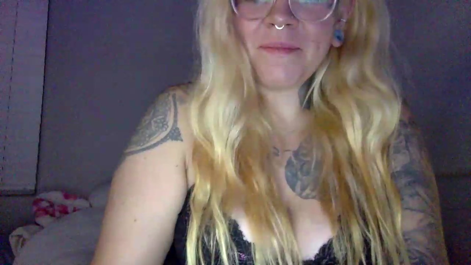 Gallery image thumbnail from JessicaFaye's myfreecams stream on, 07/13/2026, 10:04 image 10 of 20