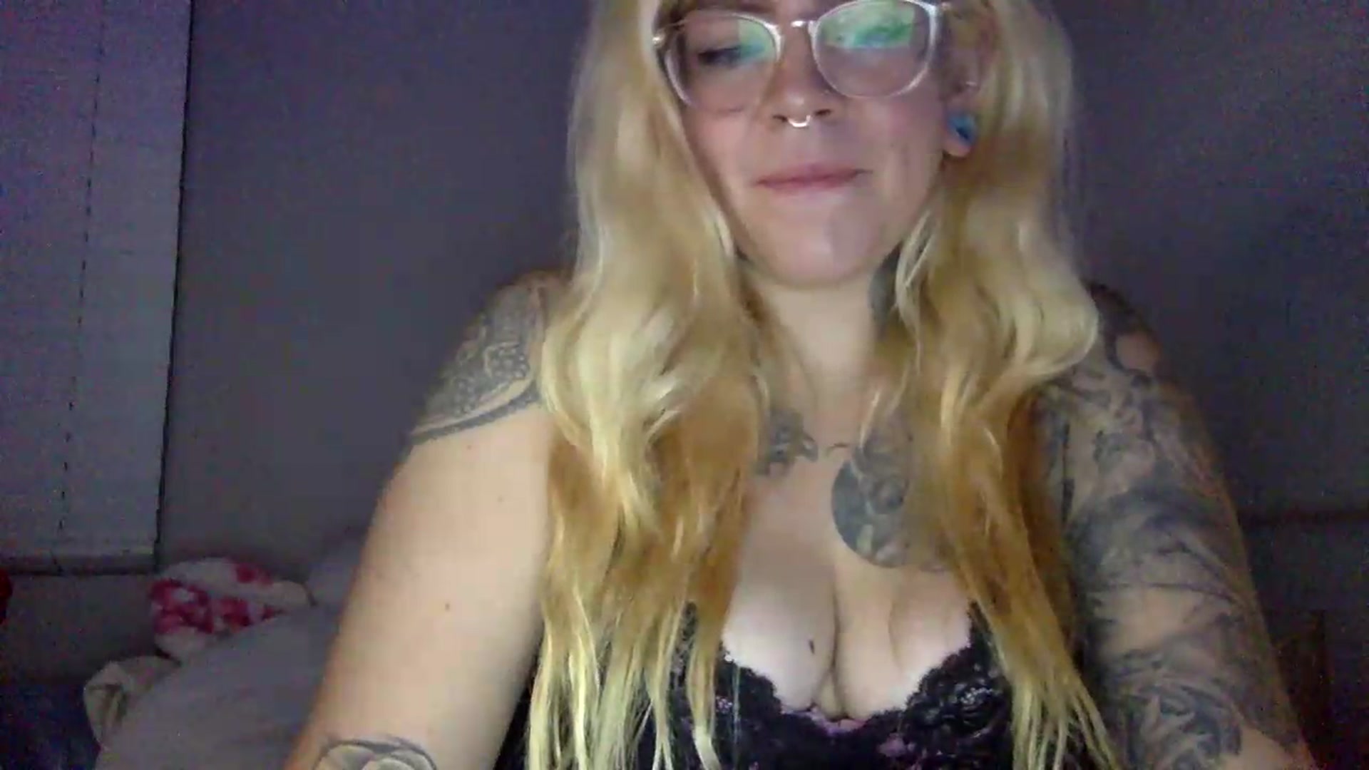 Gallery image thumbnail from JessicaFaye's myfreecams stream on, 07/13/2026, 10:04 image 4 of 20
