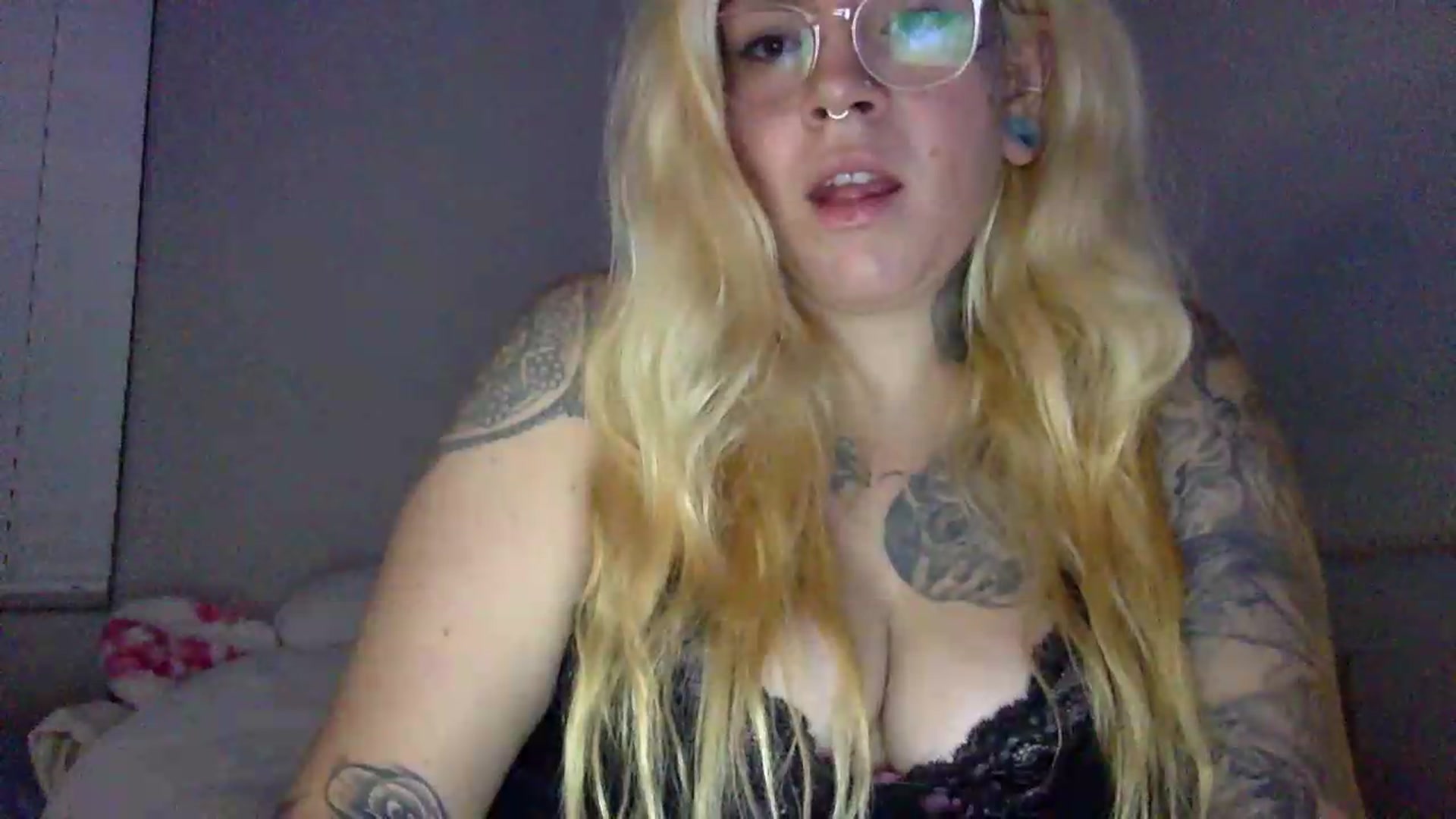 Gallery image thumbnail from JessicaFaye's myfreecams stream on, 07/13/2026, 10:04 image 8 of 20