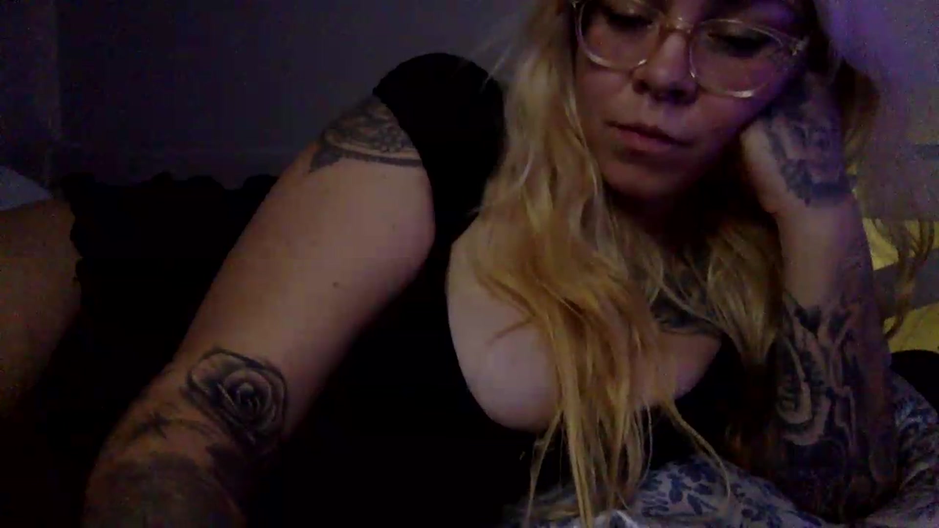 Gallery image thumbnail from JessicaFaye's myfreecams stream on, 07/16/2026, 09:01 image 11 of 20