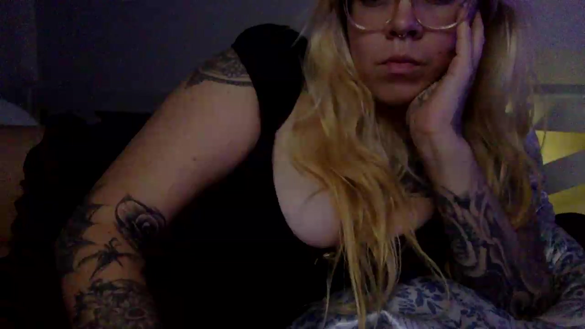 Gallery image thumbnail from JessicaFaye's myfreecams stream on, 07/16/2026, 09:01 image 13 of 20