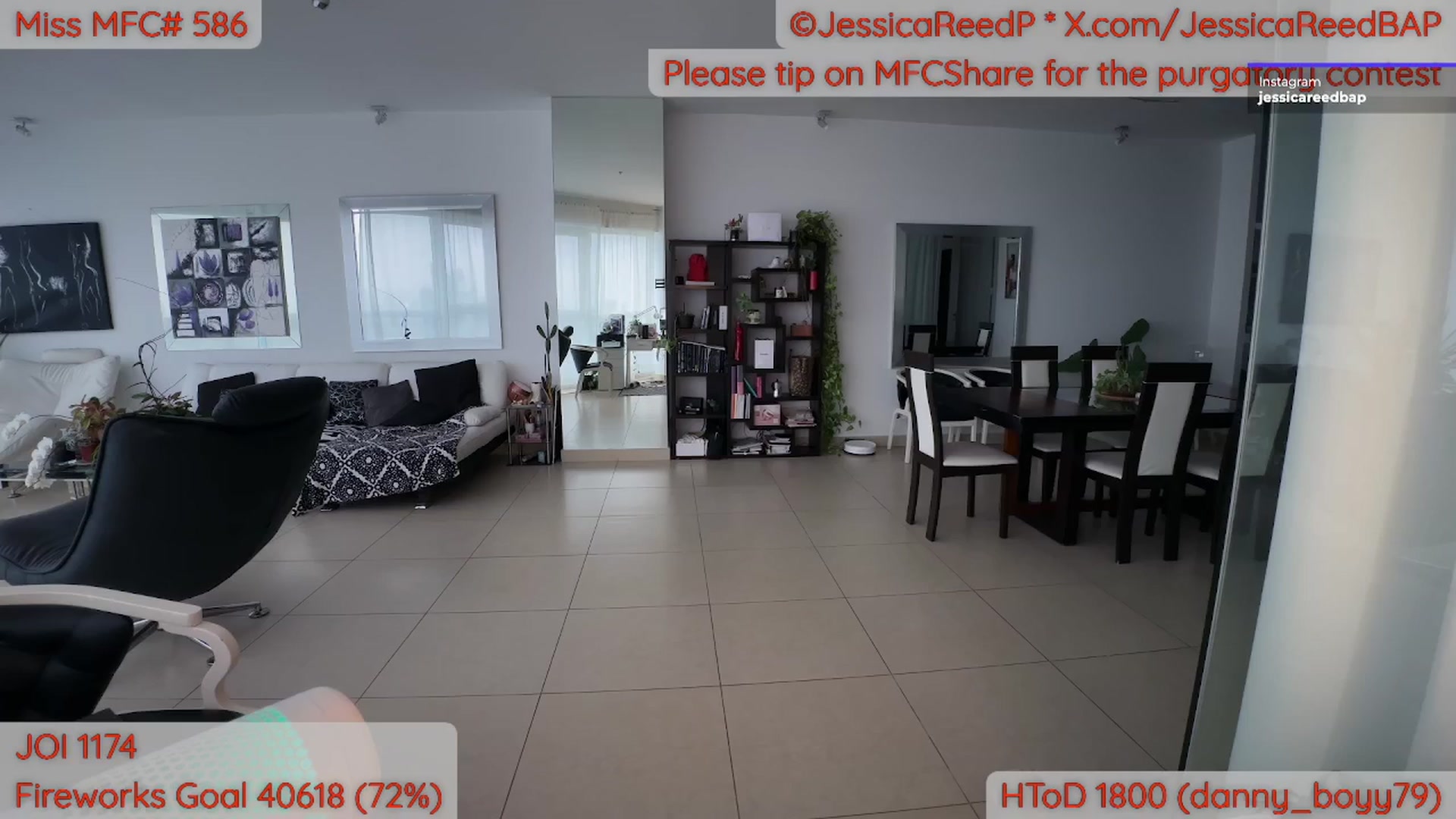 Gallery image thumbnail from JessicaReedP's myfreecams stream on, 10/27/2025, 23:23 image 10 of 20