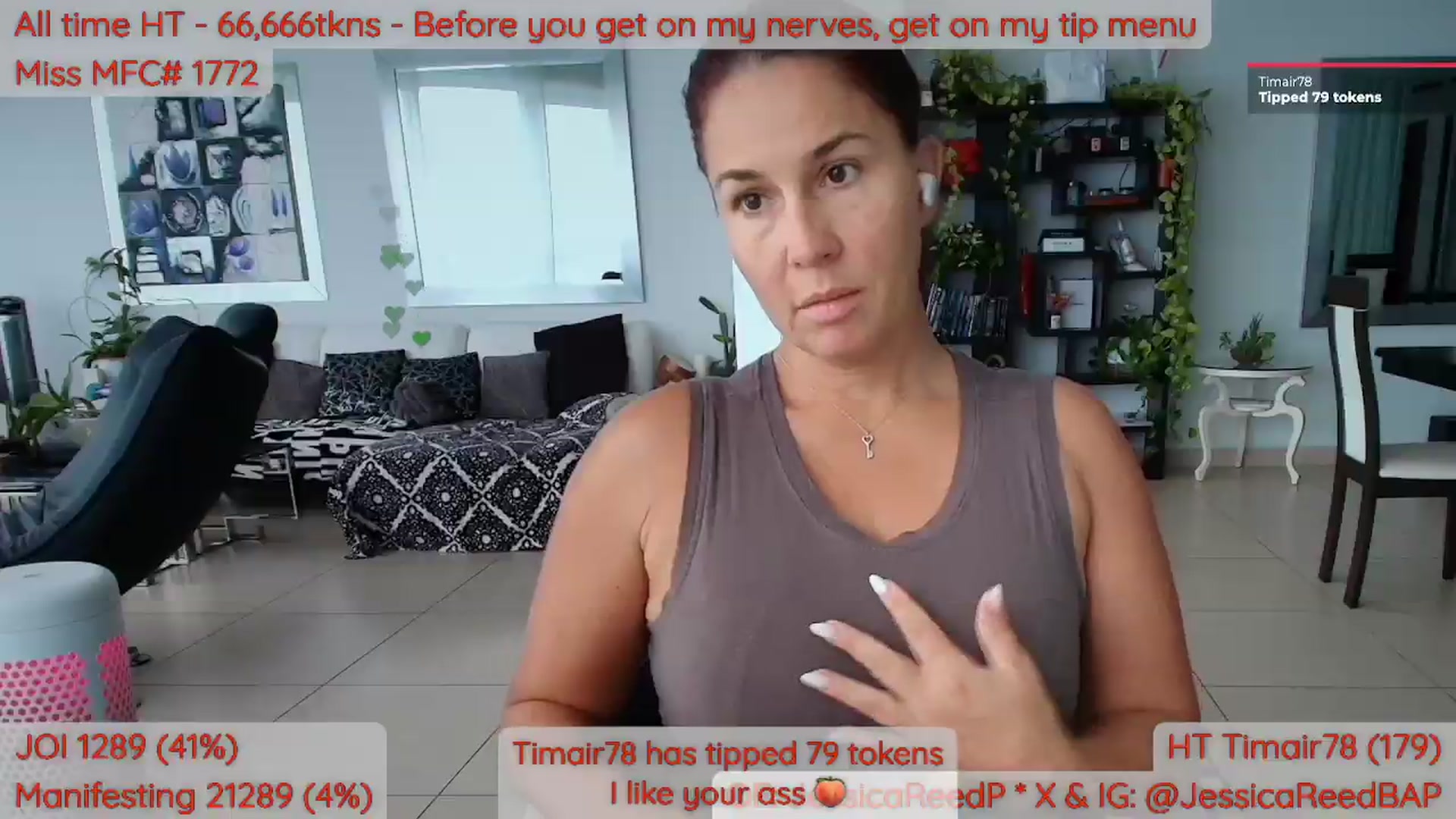 Gallery image thumbnail from JessicaReedP's myfreecams stream on, 07/11/2026, 24:18 image 10 of 20